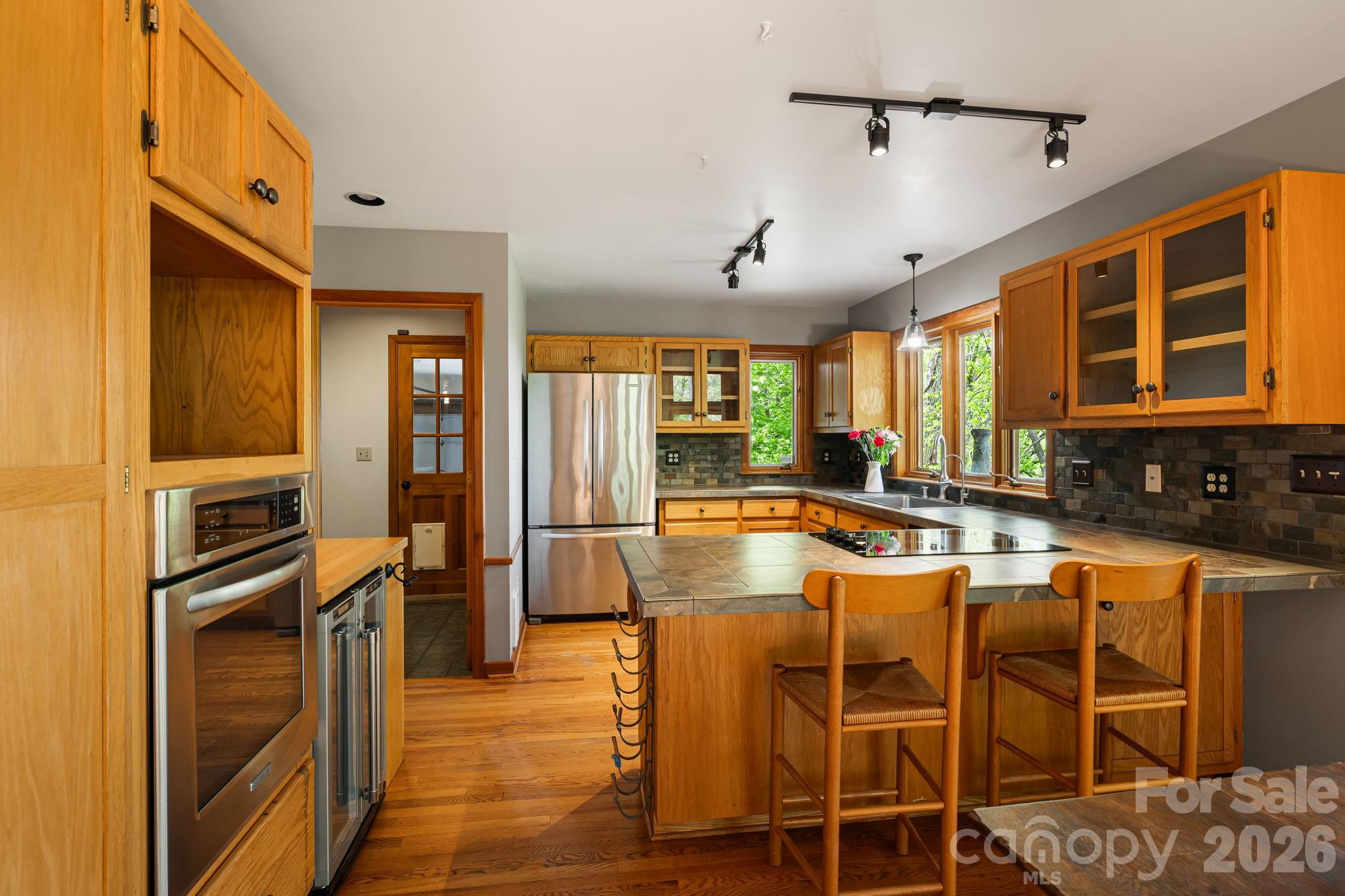 24 Smokey Road — Asheville