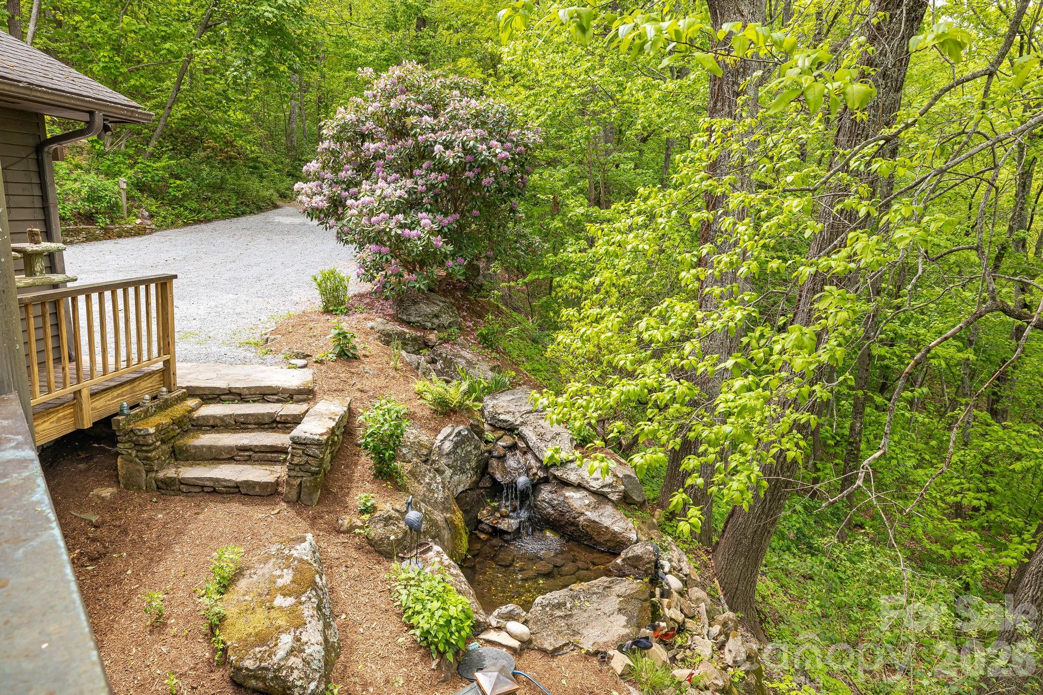 24 Smokey Road — Asheville