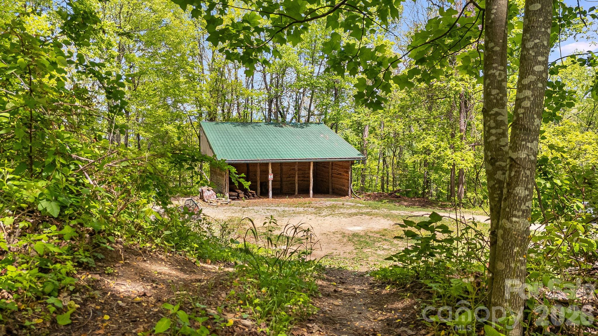 24 Smokey Road — Asheville