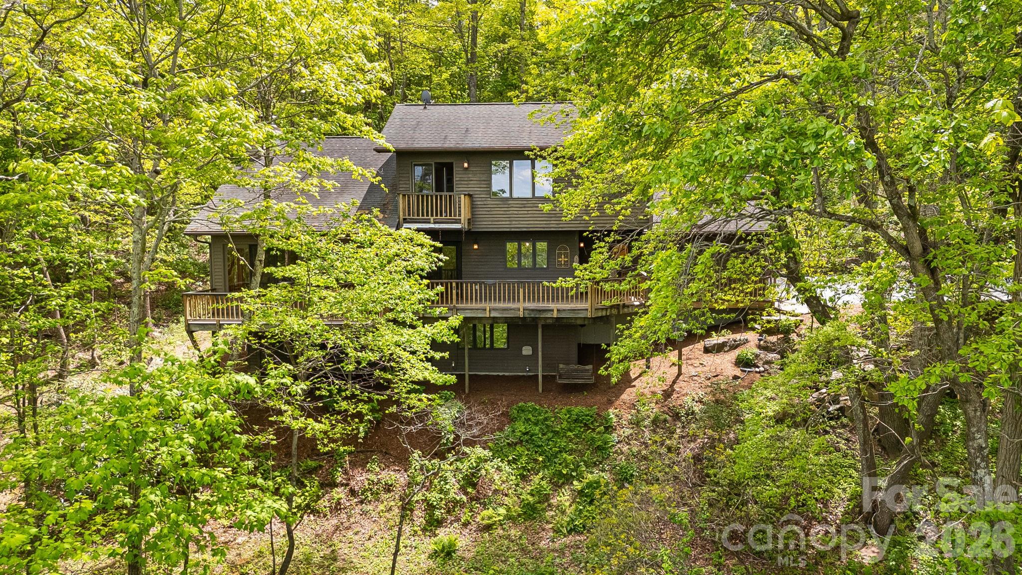 24 Smokey Road — Asheville