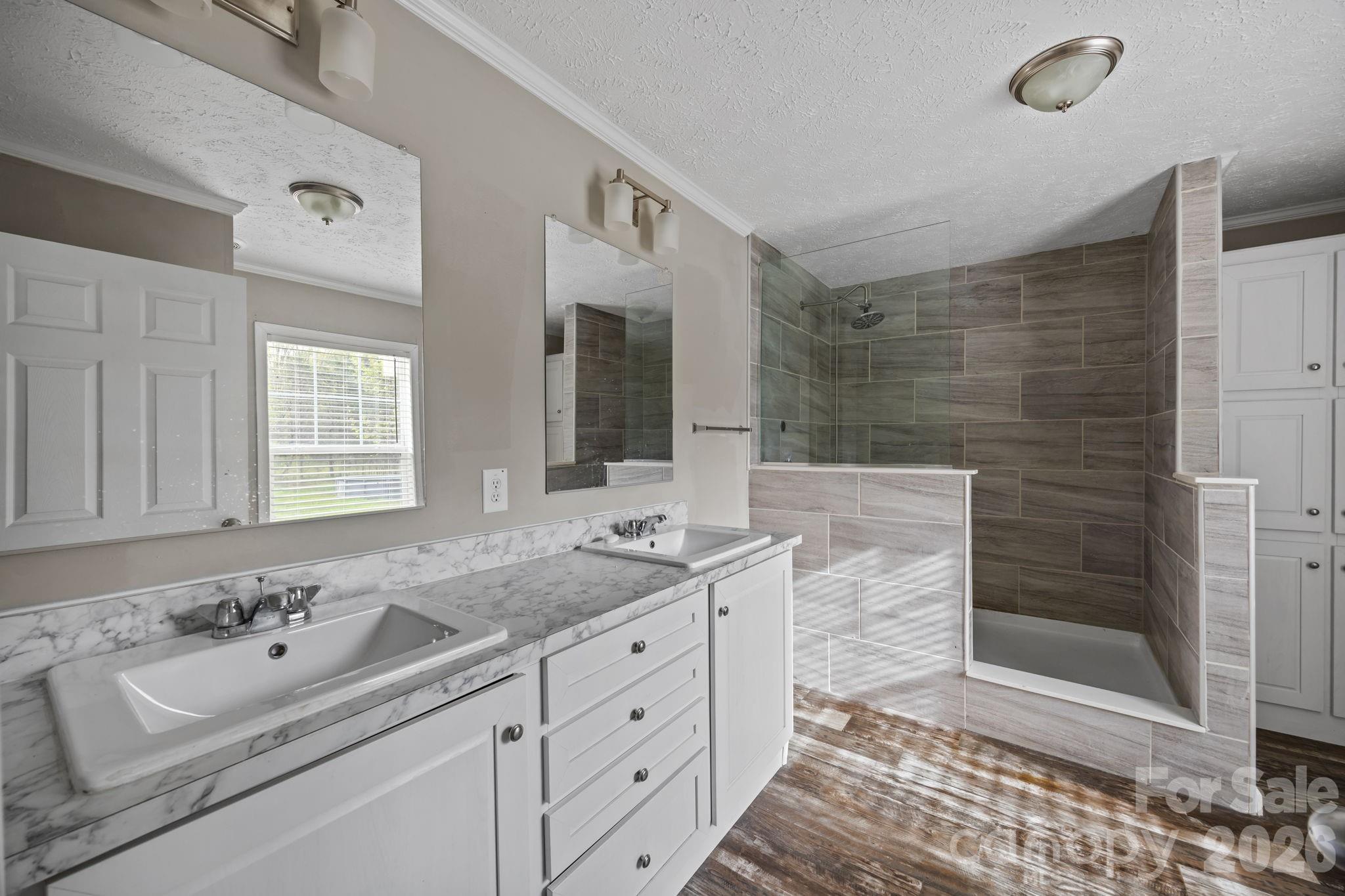 188 Low Lane — Statesville