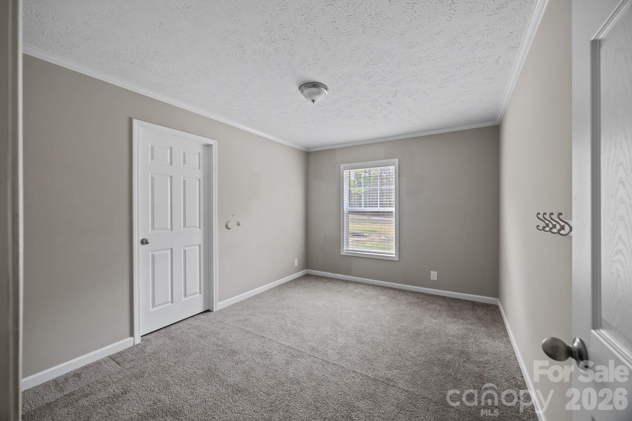 188 Low Lane — Statesville