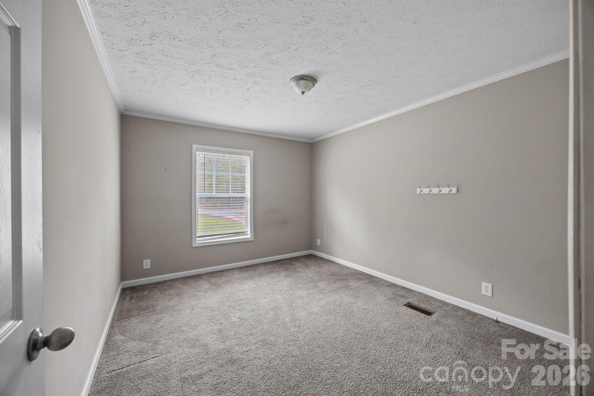 188 Low Lane — Statesville