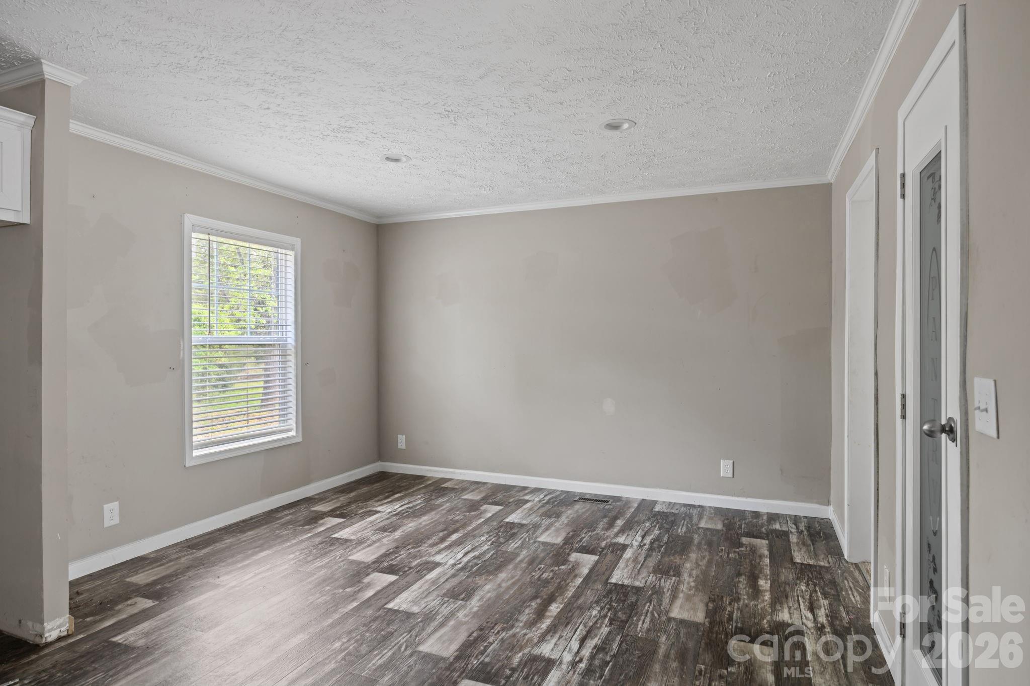 188 Low Lane — Statesville