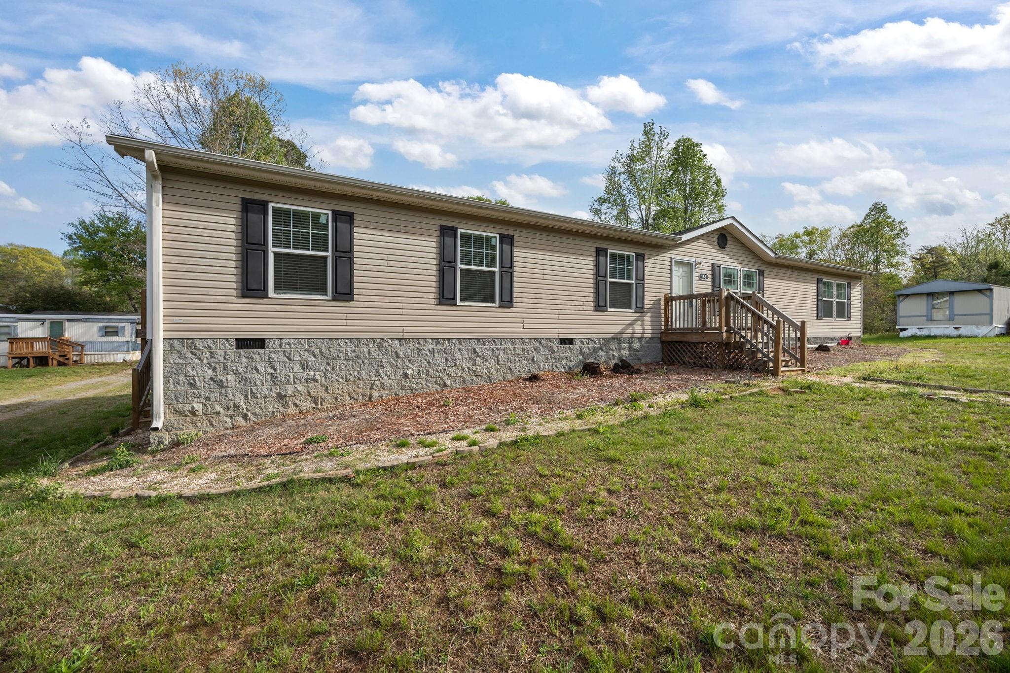 188 Low Lane — Statesville