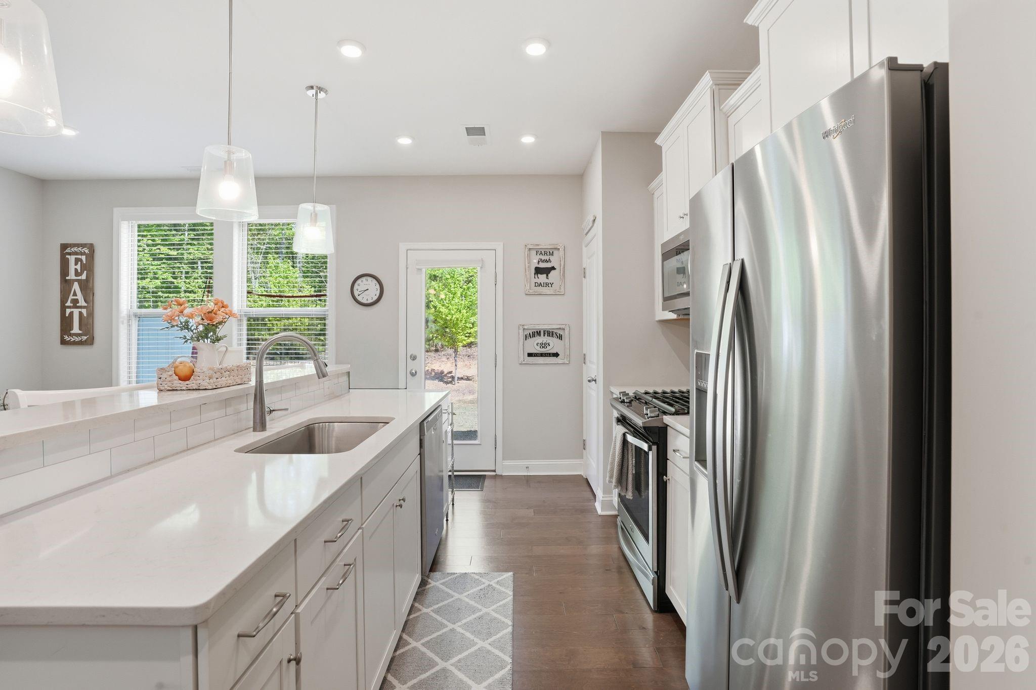 2038 Suttonview Road — Fort Mill