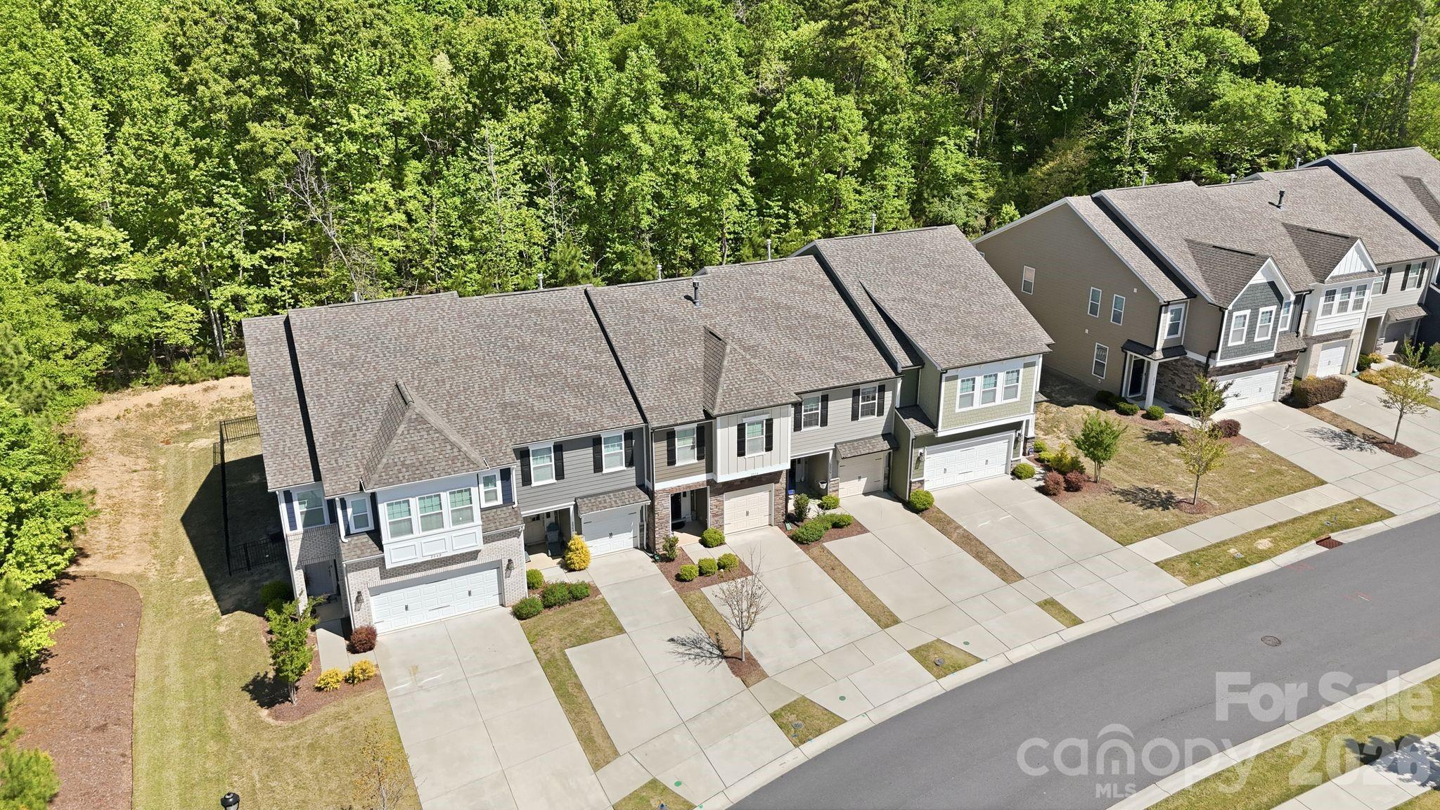 2038 Suttonview Road — Fort Mill