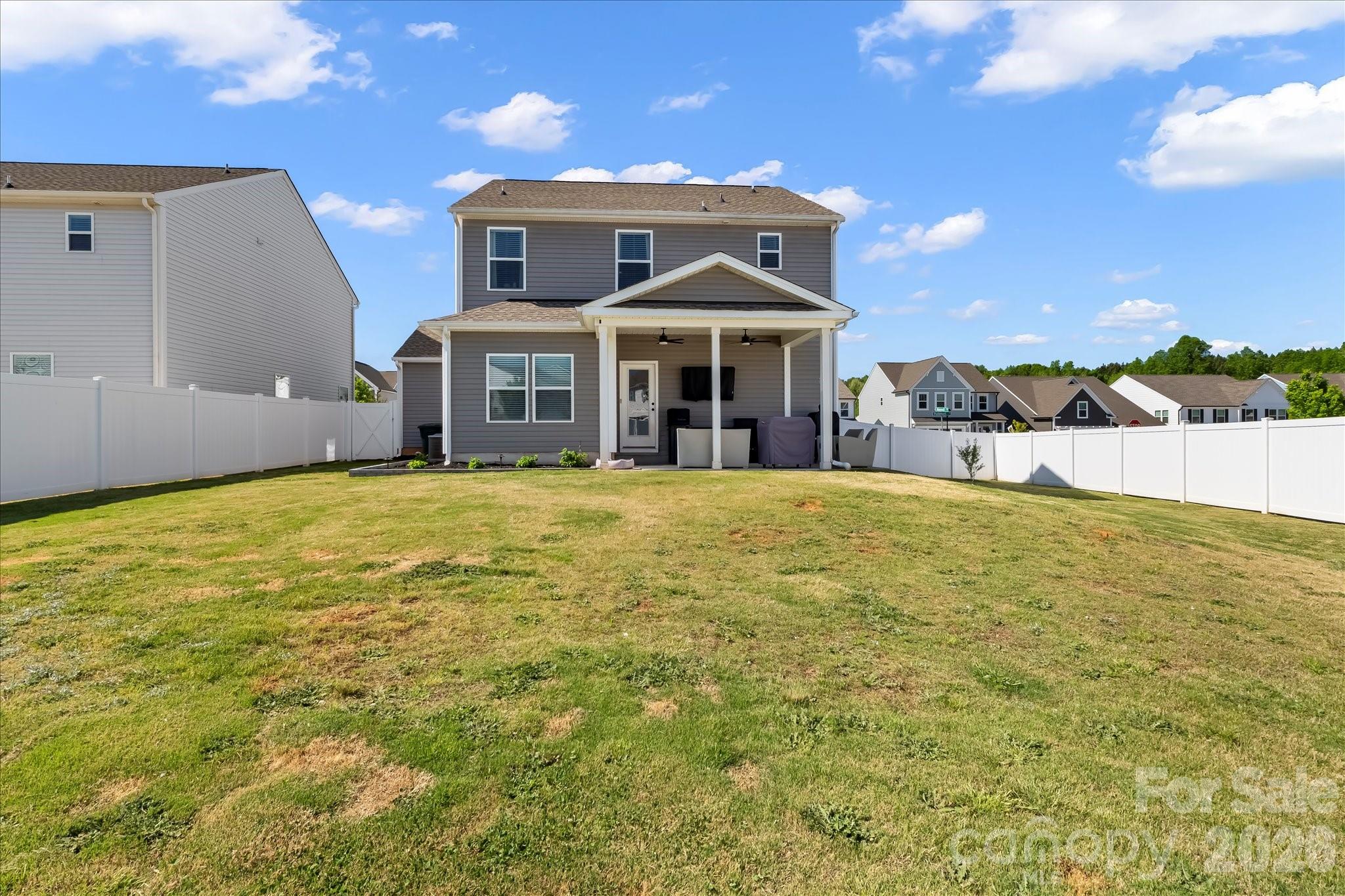174 Parkmont Drive — Troutman