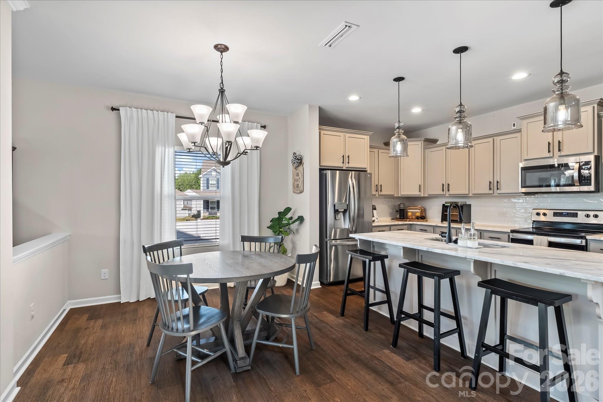 174 Parkmont Drive — Troutman