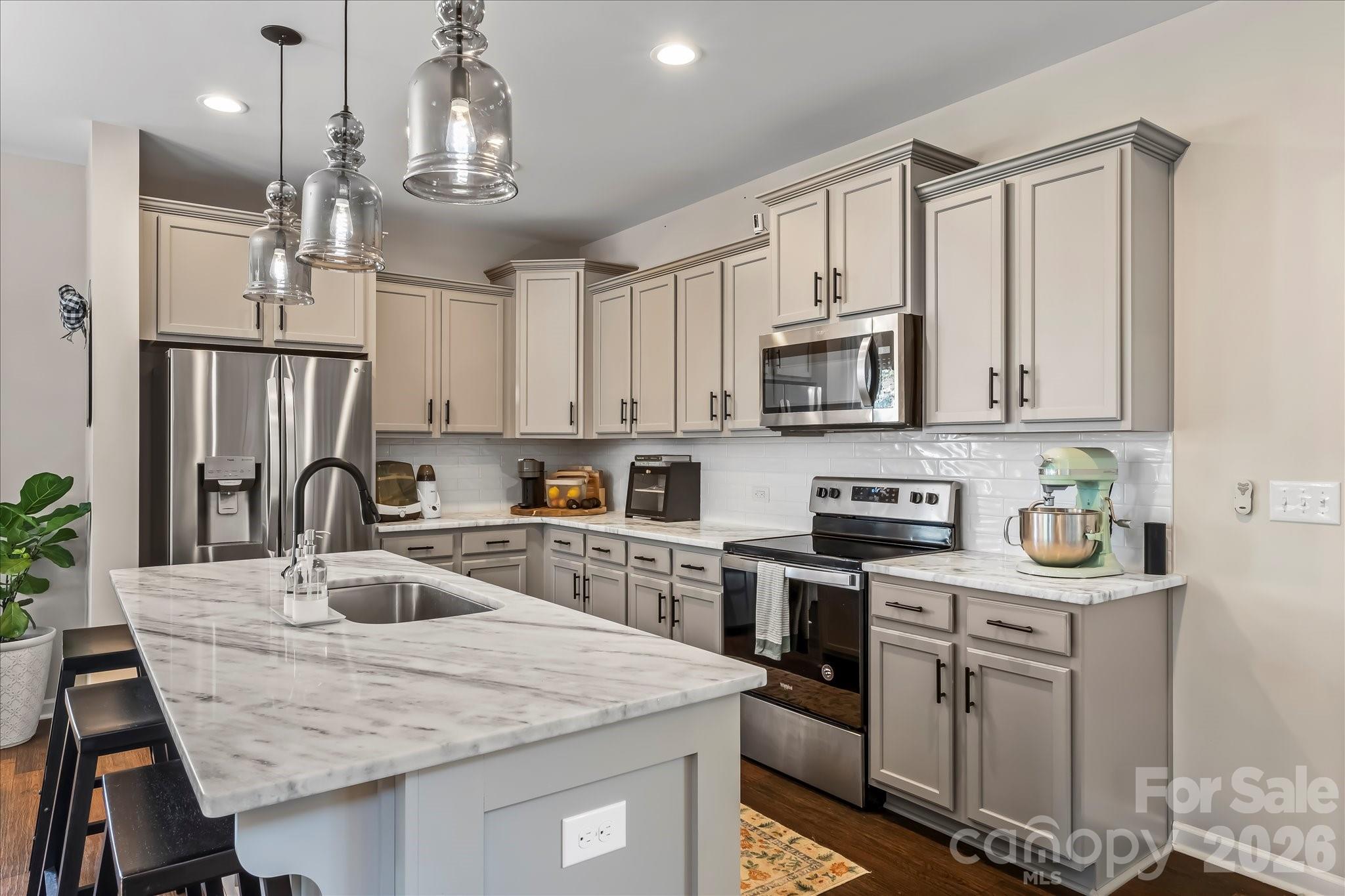 174 Parkmont Drive — Troutman