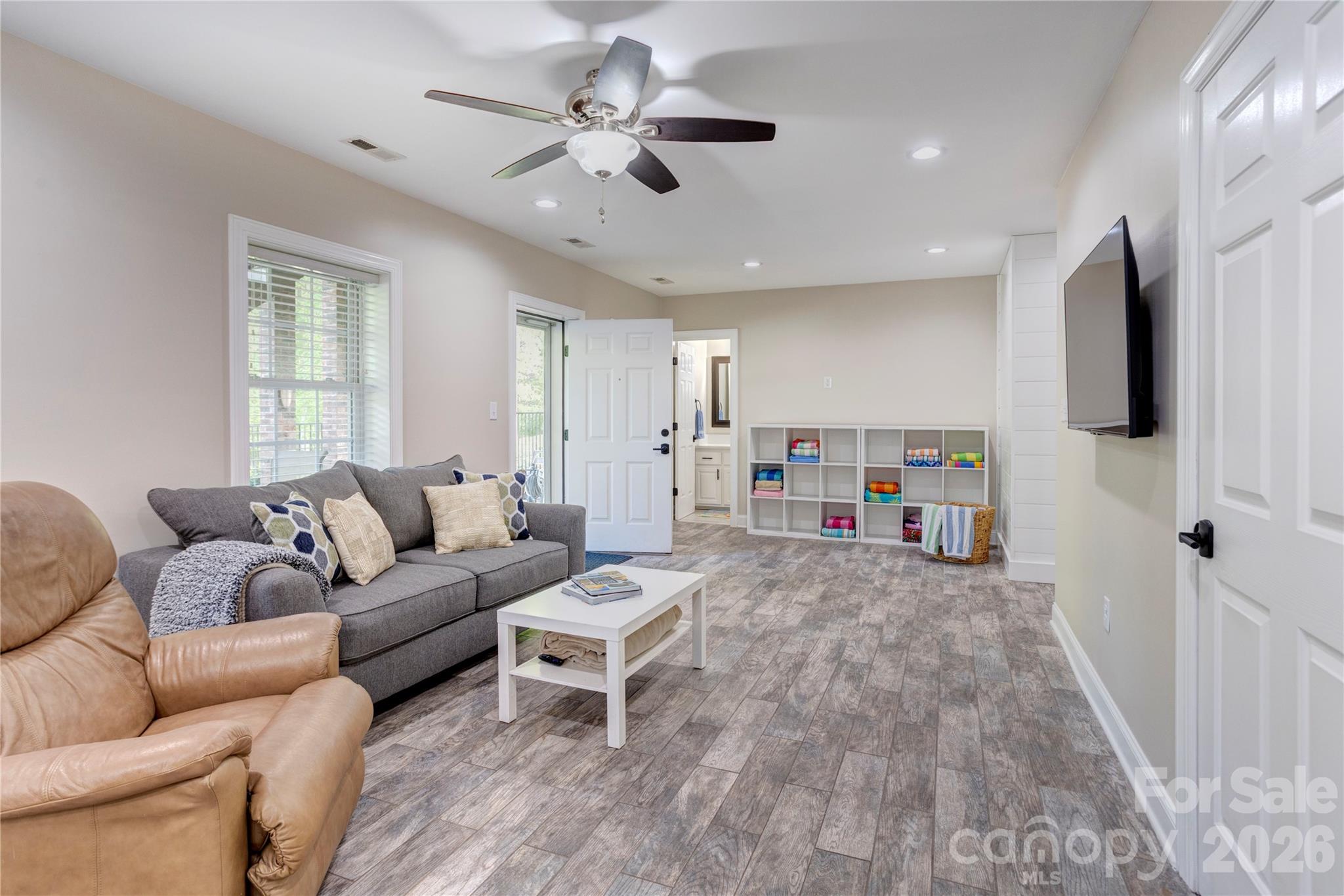 1390 Bennington Drive NW — Concord