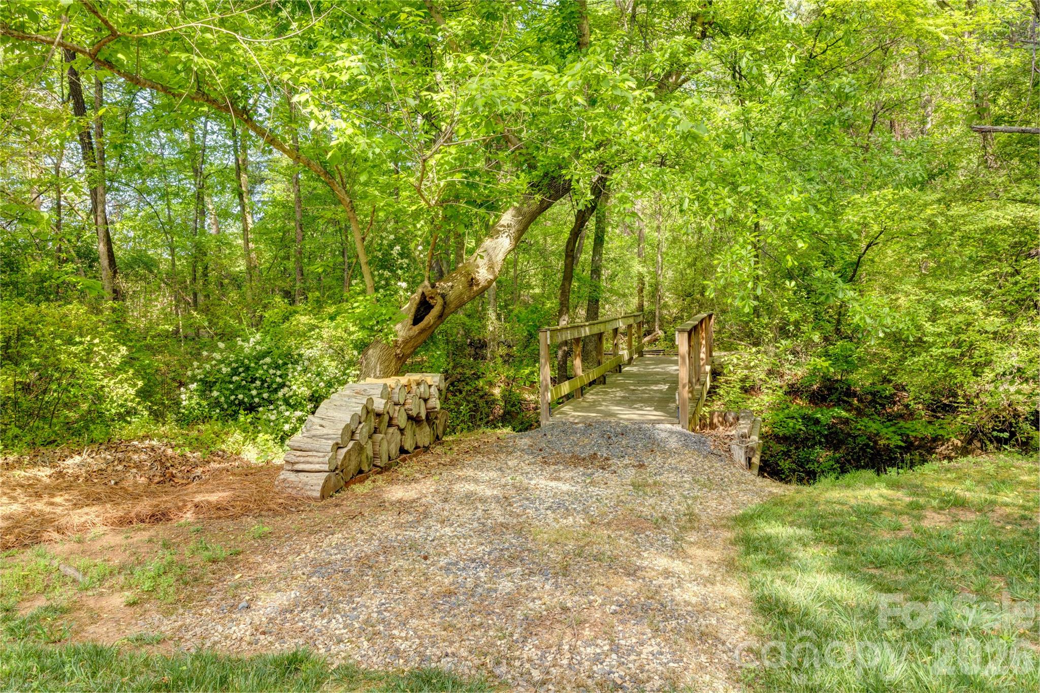 1390 Bennington Drive NW — Concord
