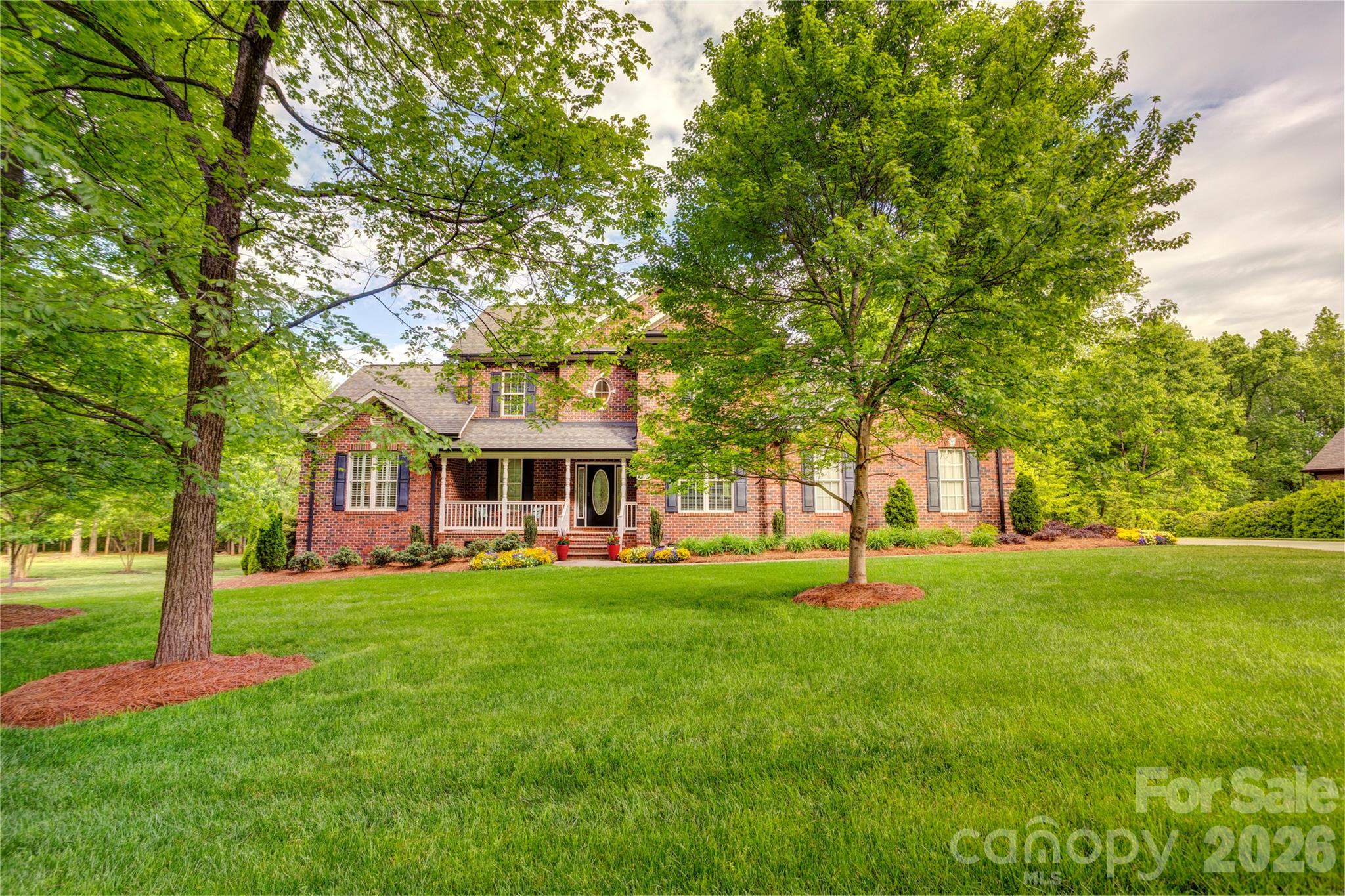 1390 Bennington Drive NW — Concord