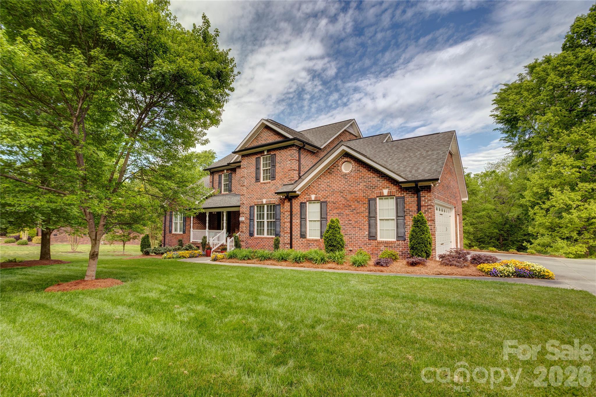 1390 Bennington Drive NW — Concord