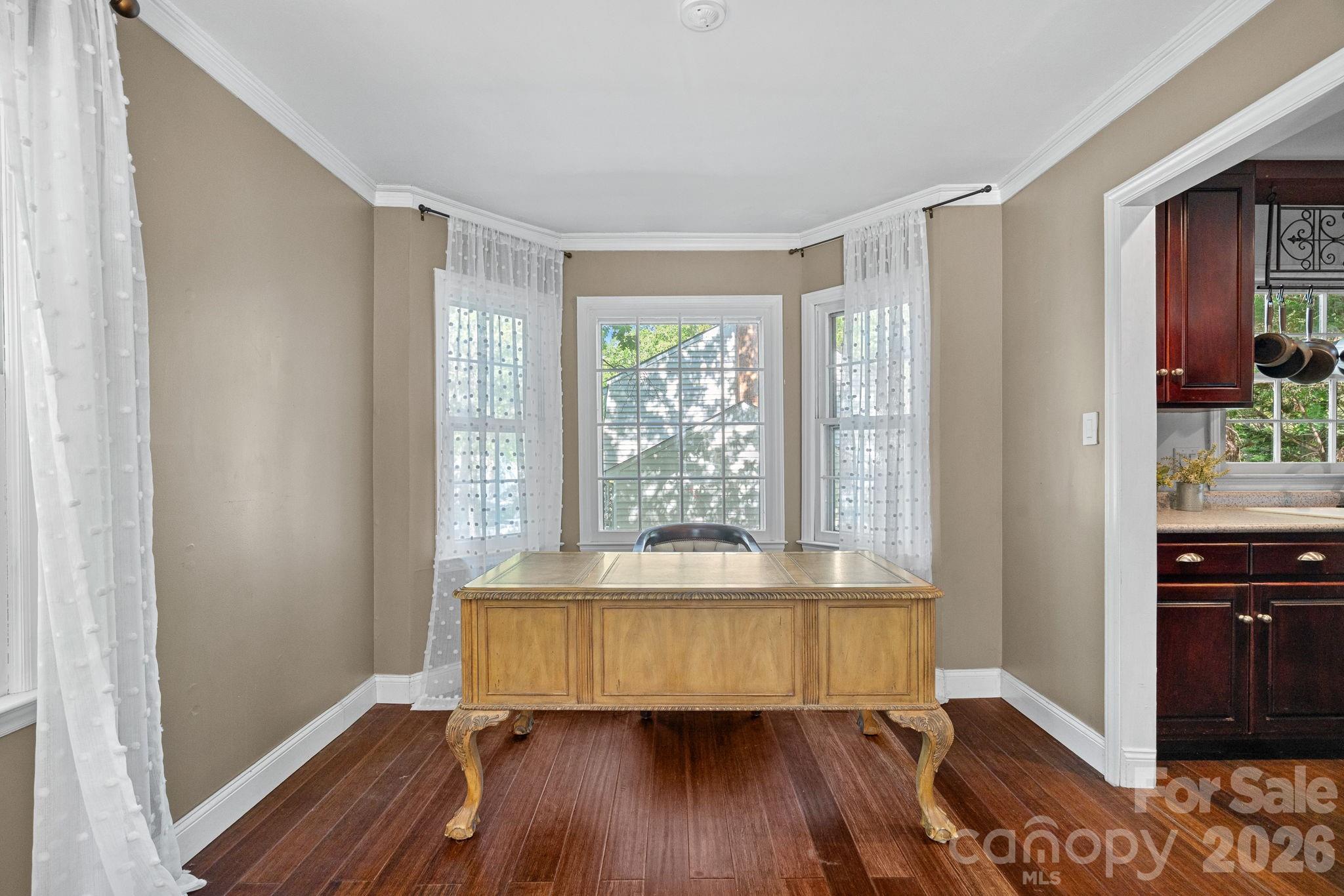817 Bent Wood Court — Matthews