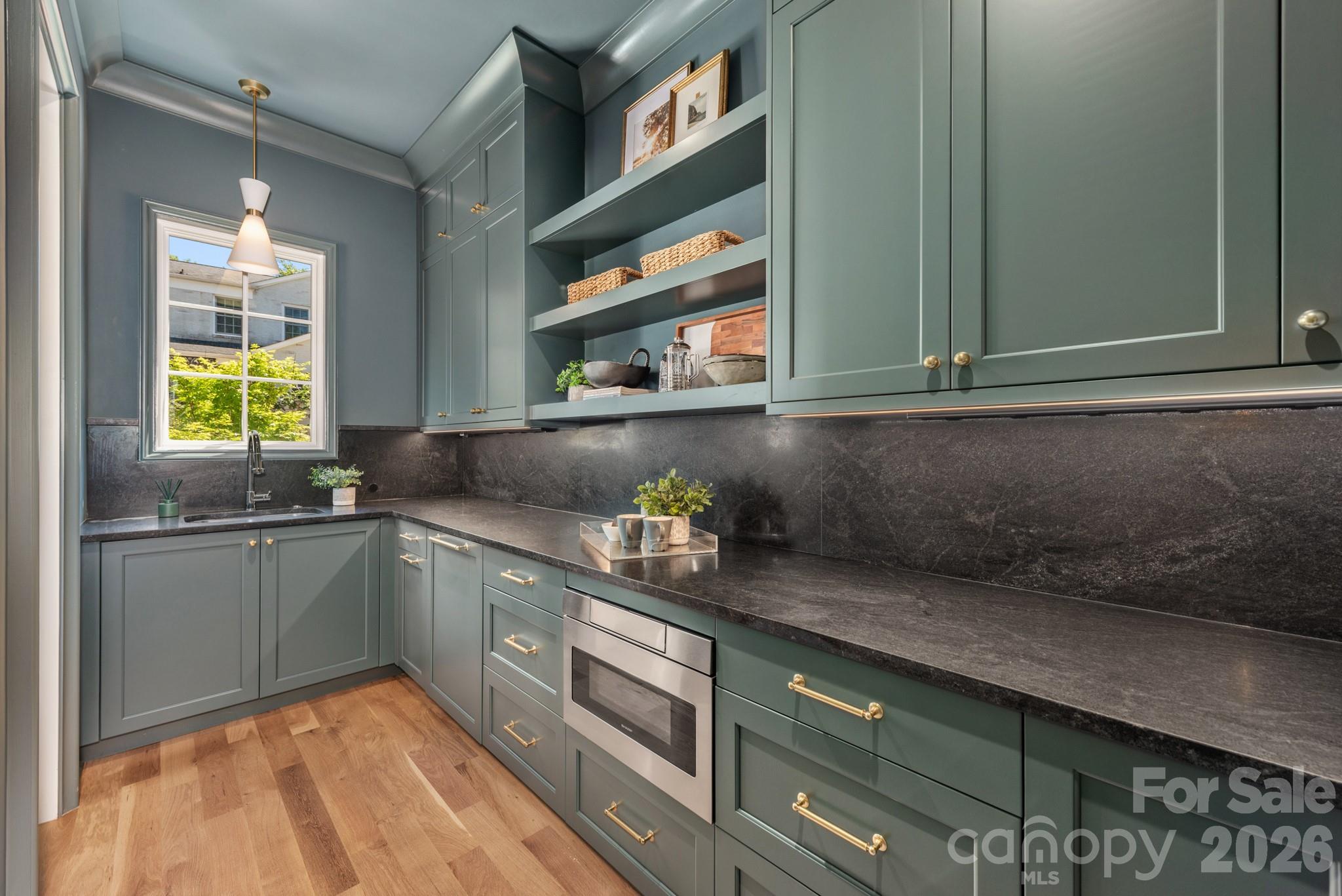 227 Hargett Court — Charlotte