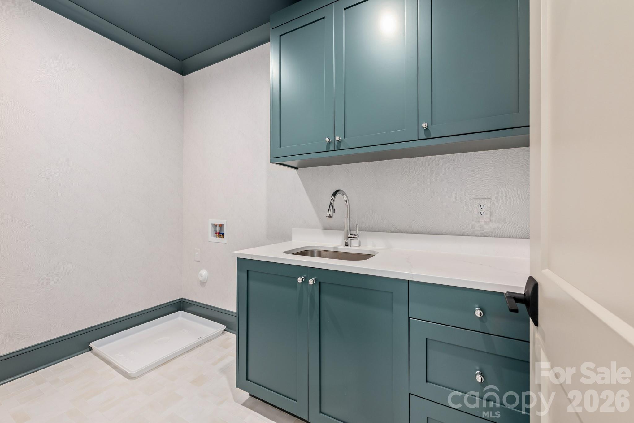 227 Hargett Court — Charlotte