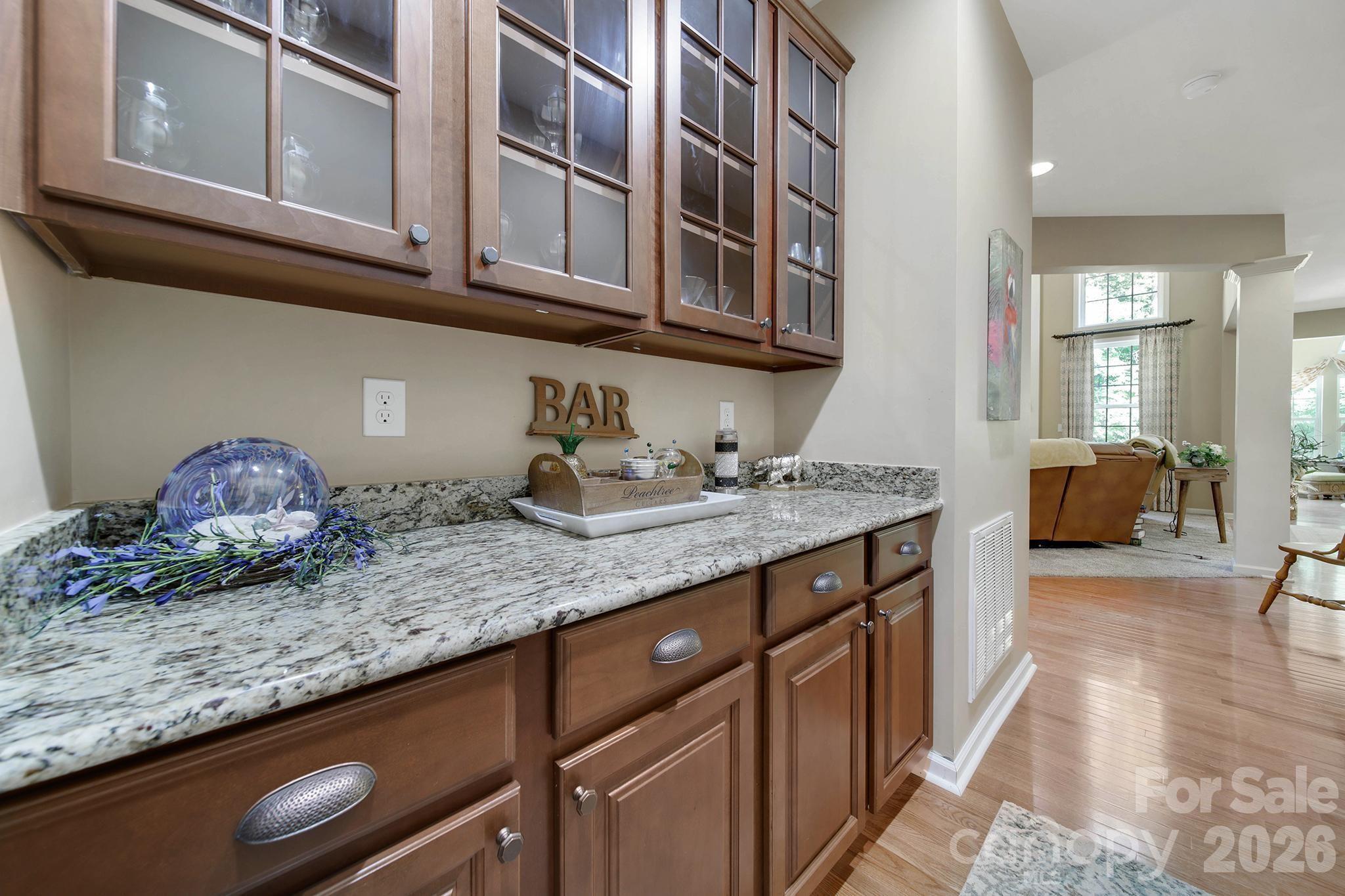 3012 Applewood Point Lane — Belmont