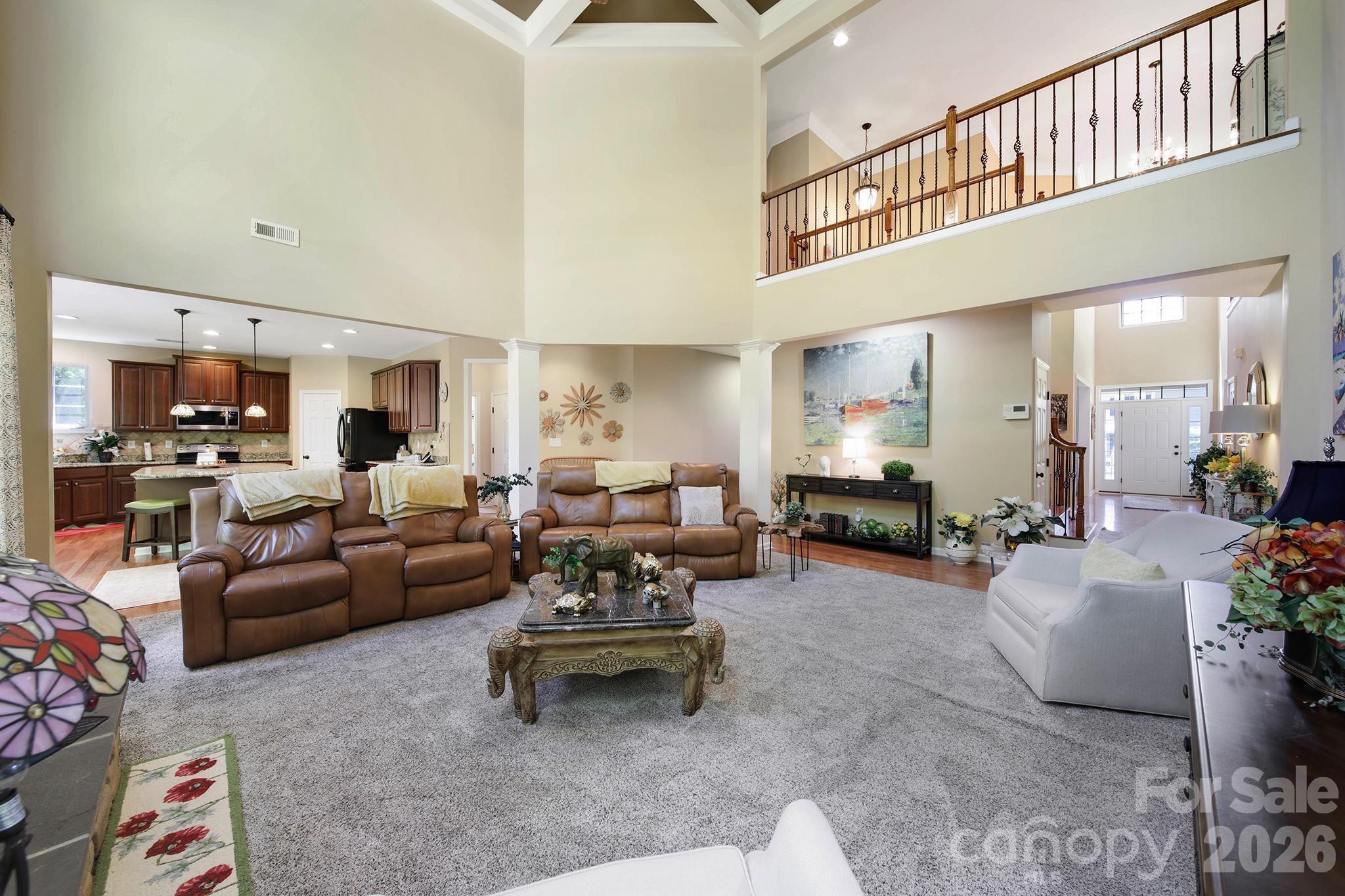 3012 Applewood Point Lane — Belmont