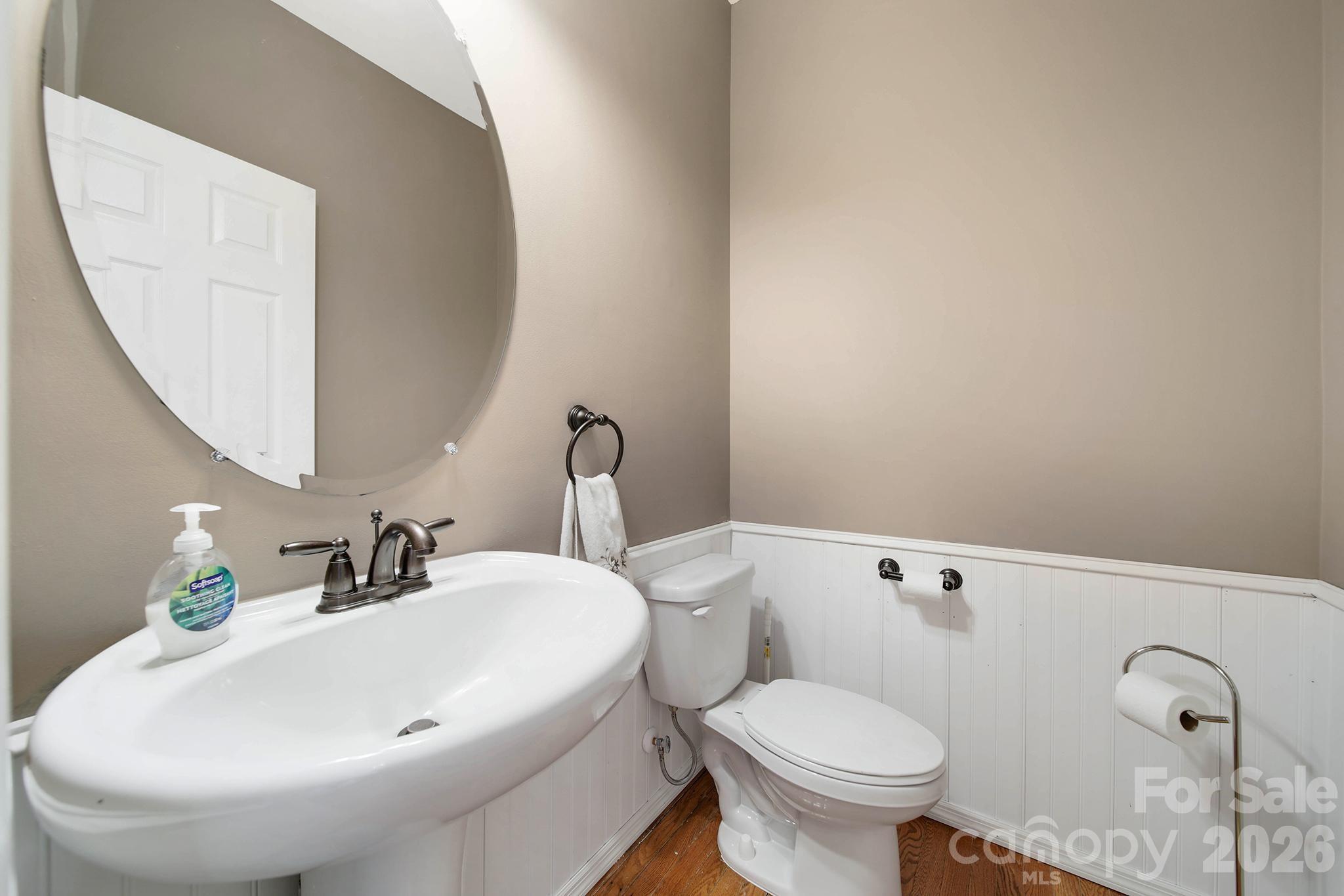 3012 Applewood Point Lane — Belmont