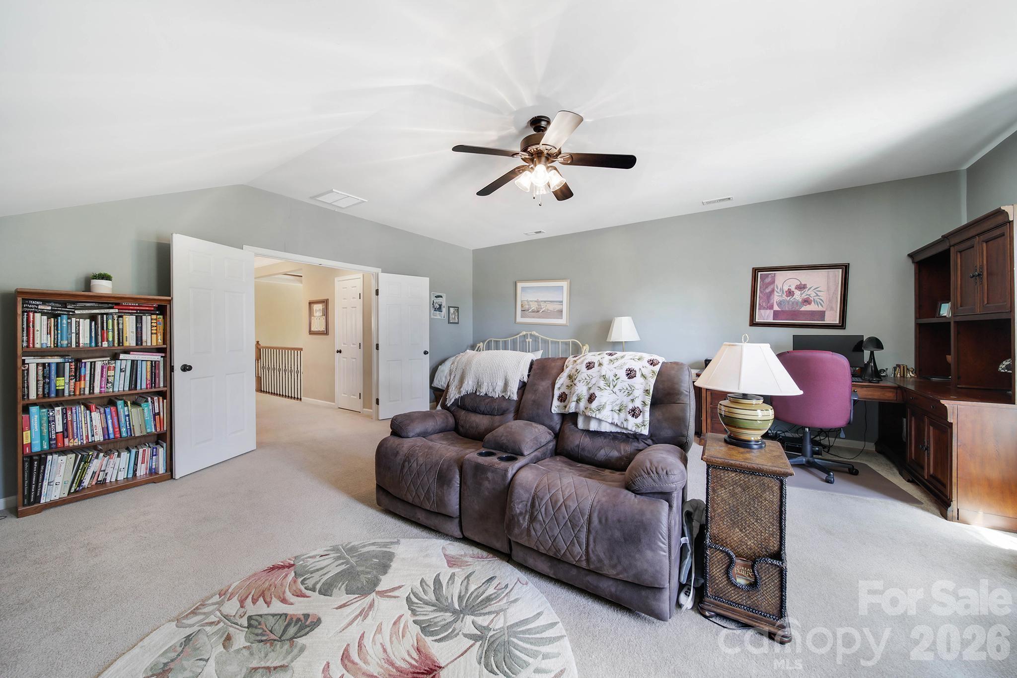 3012 Applewood Point Lane — Belmont