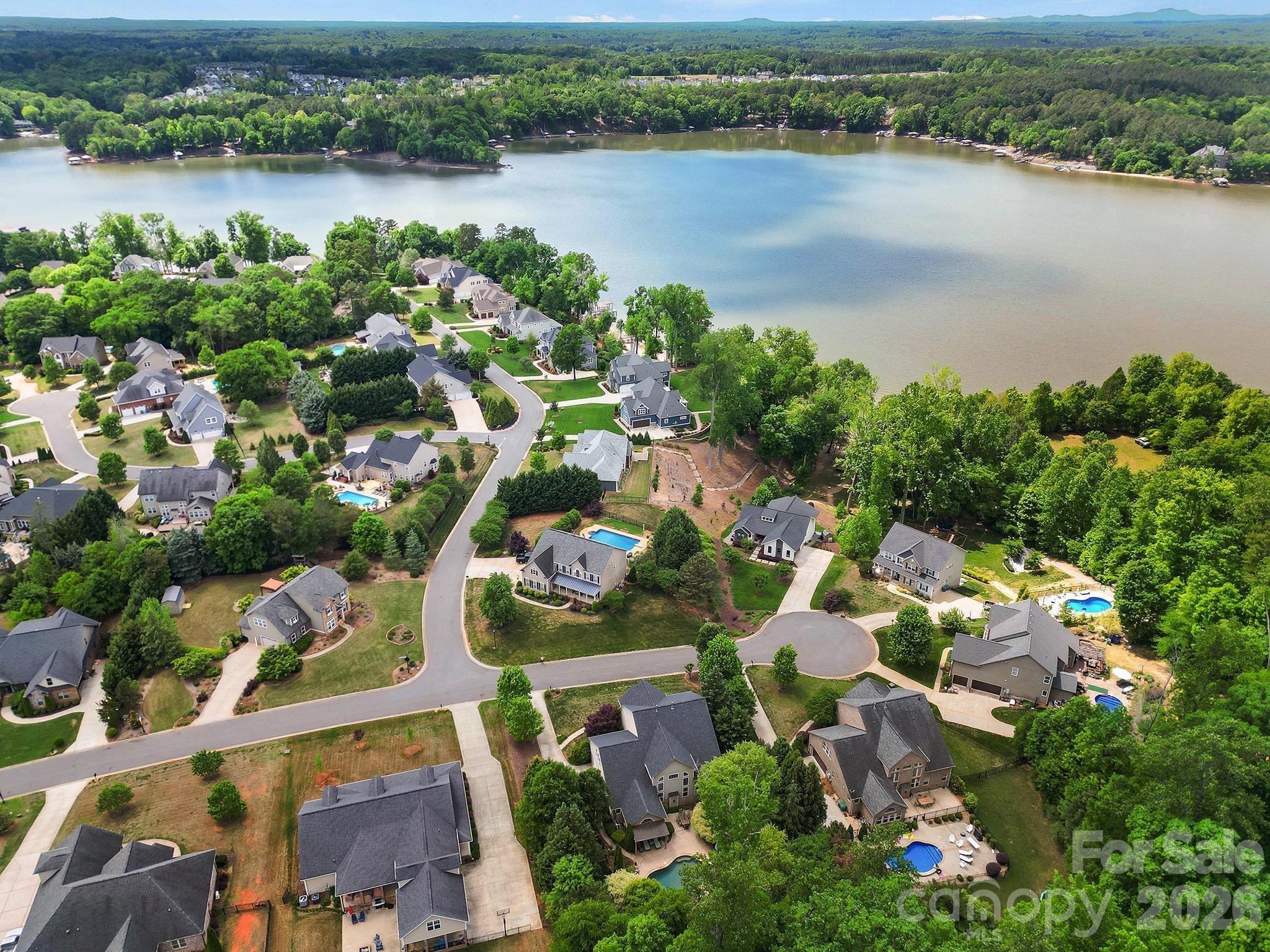 3012 Applewood Point Lane — Belmont