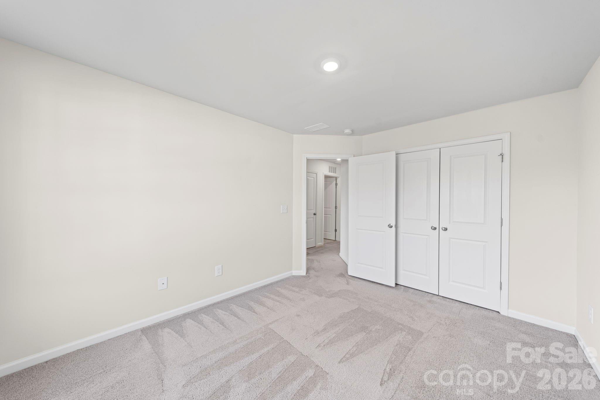 5044 Moss Pine Way — Tega Cay