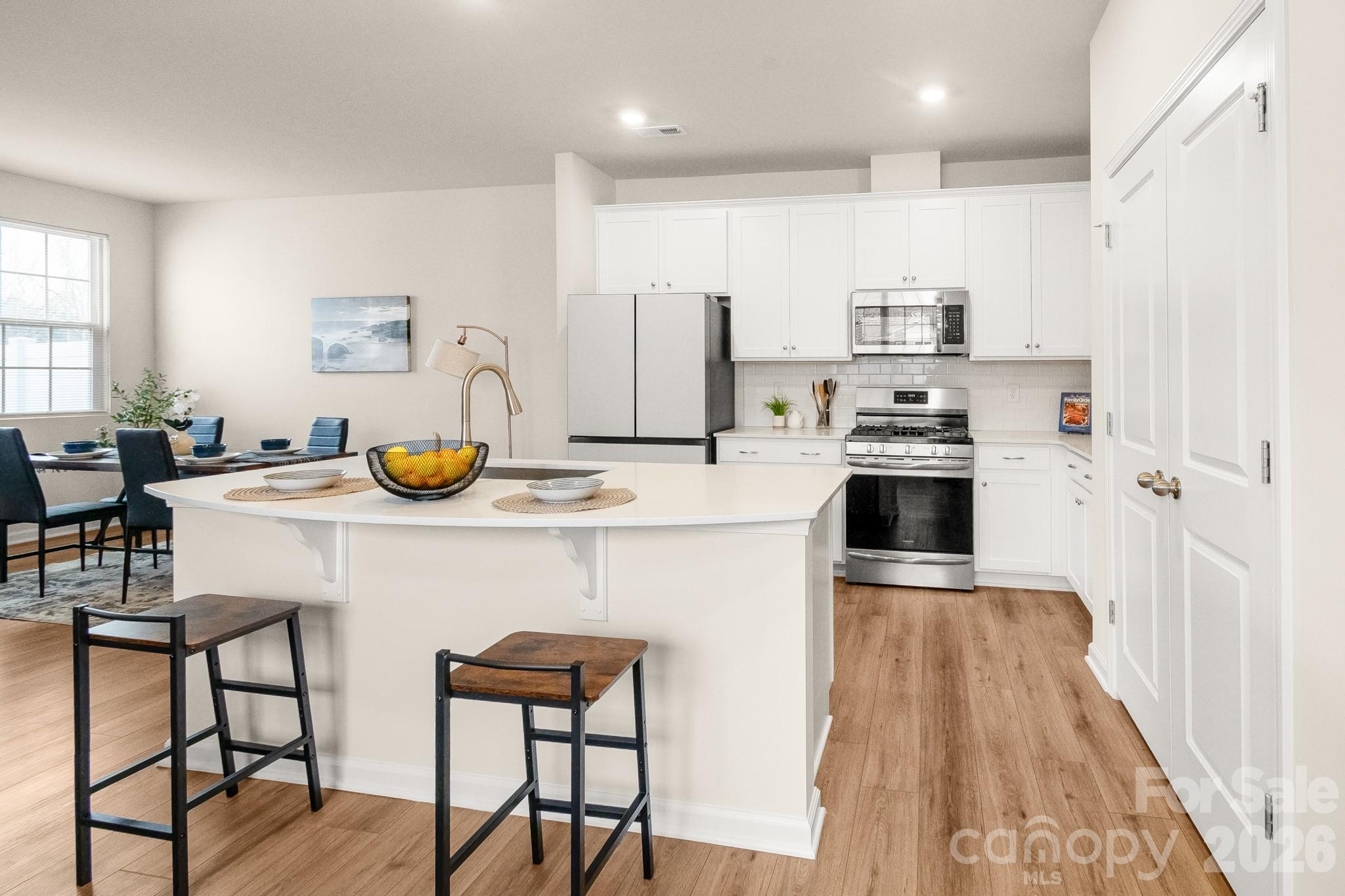 5044 Moss Pine Way — Tega Cay