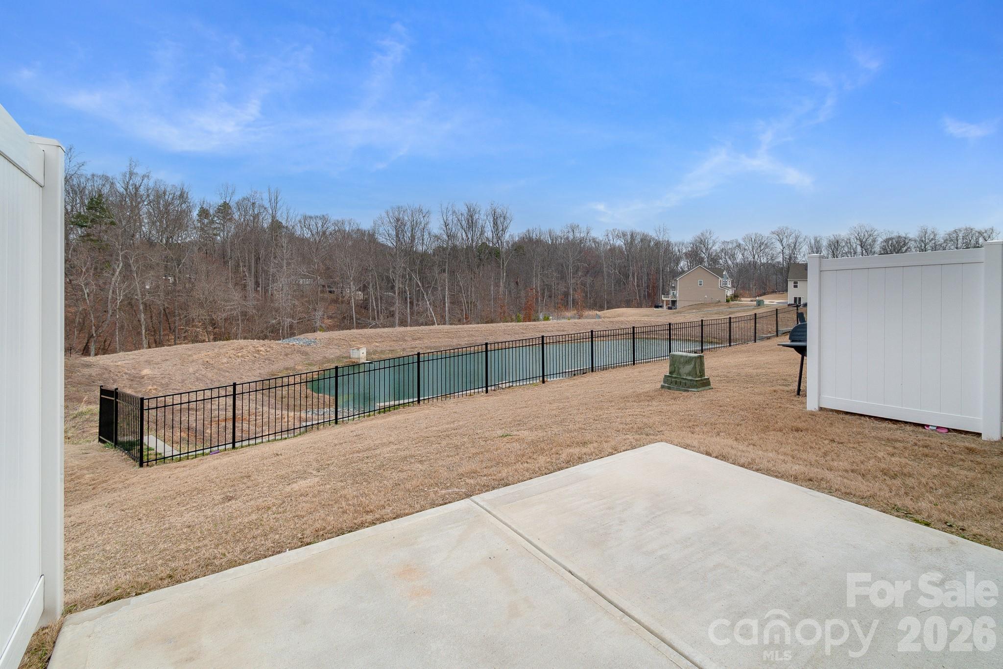 5044 Moss Pine Way — Tega Cay
