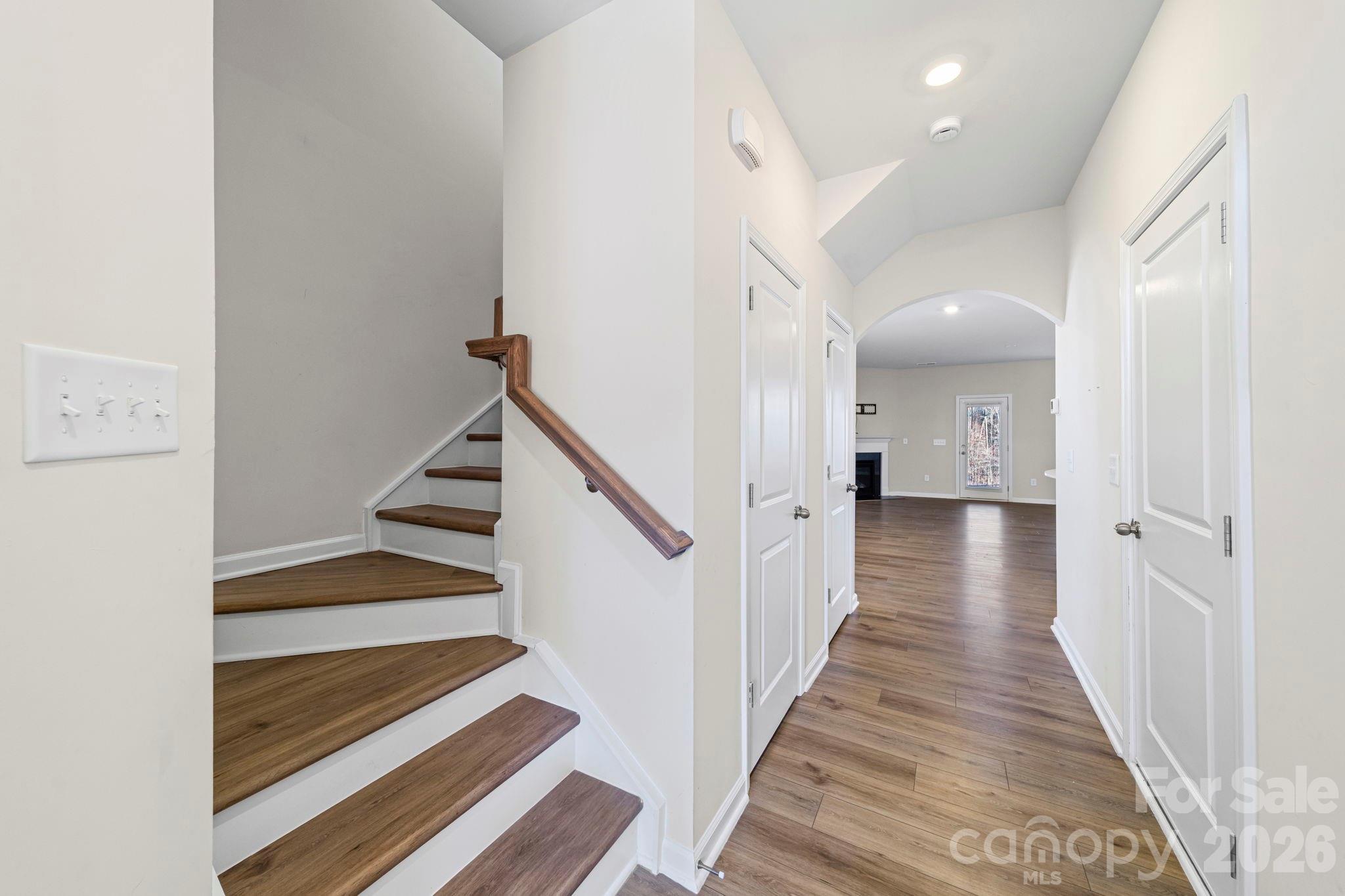 5044 Moss Pine Way — Tega Cay