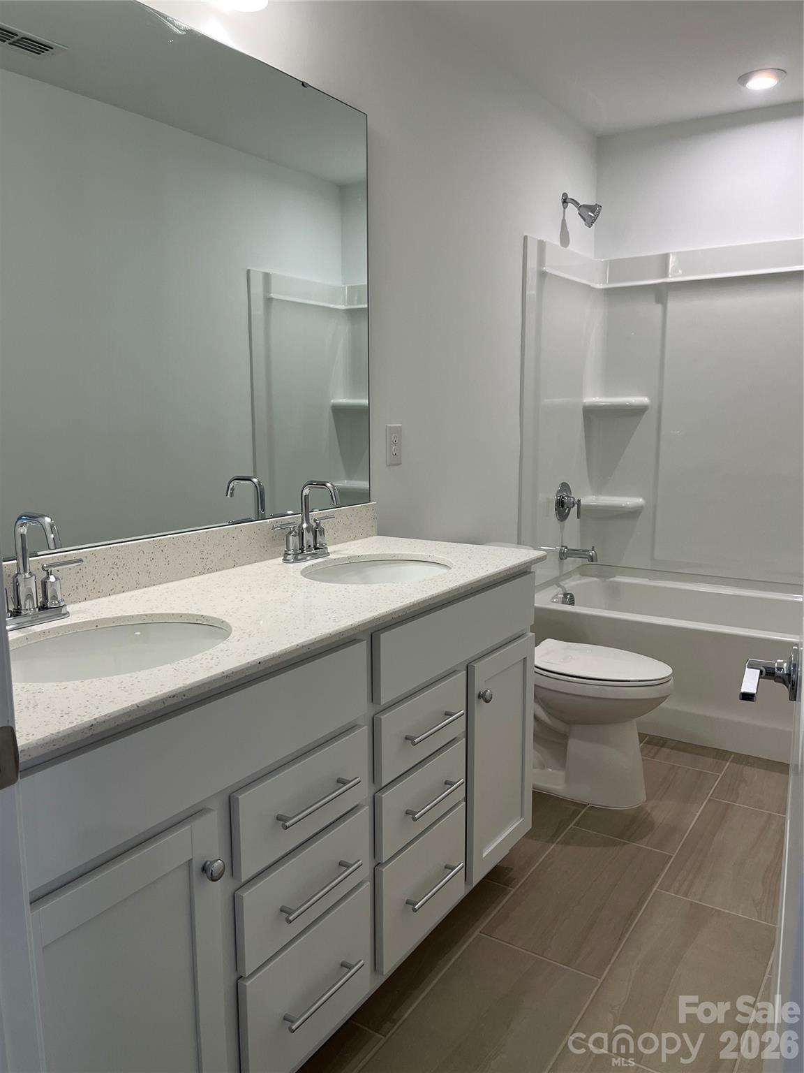 12109 Bradshaw Court — Charlotte
