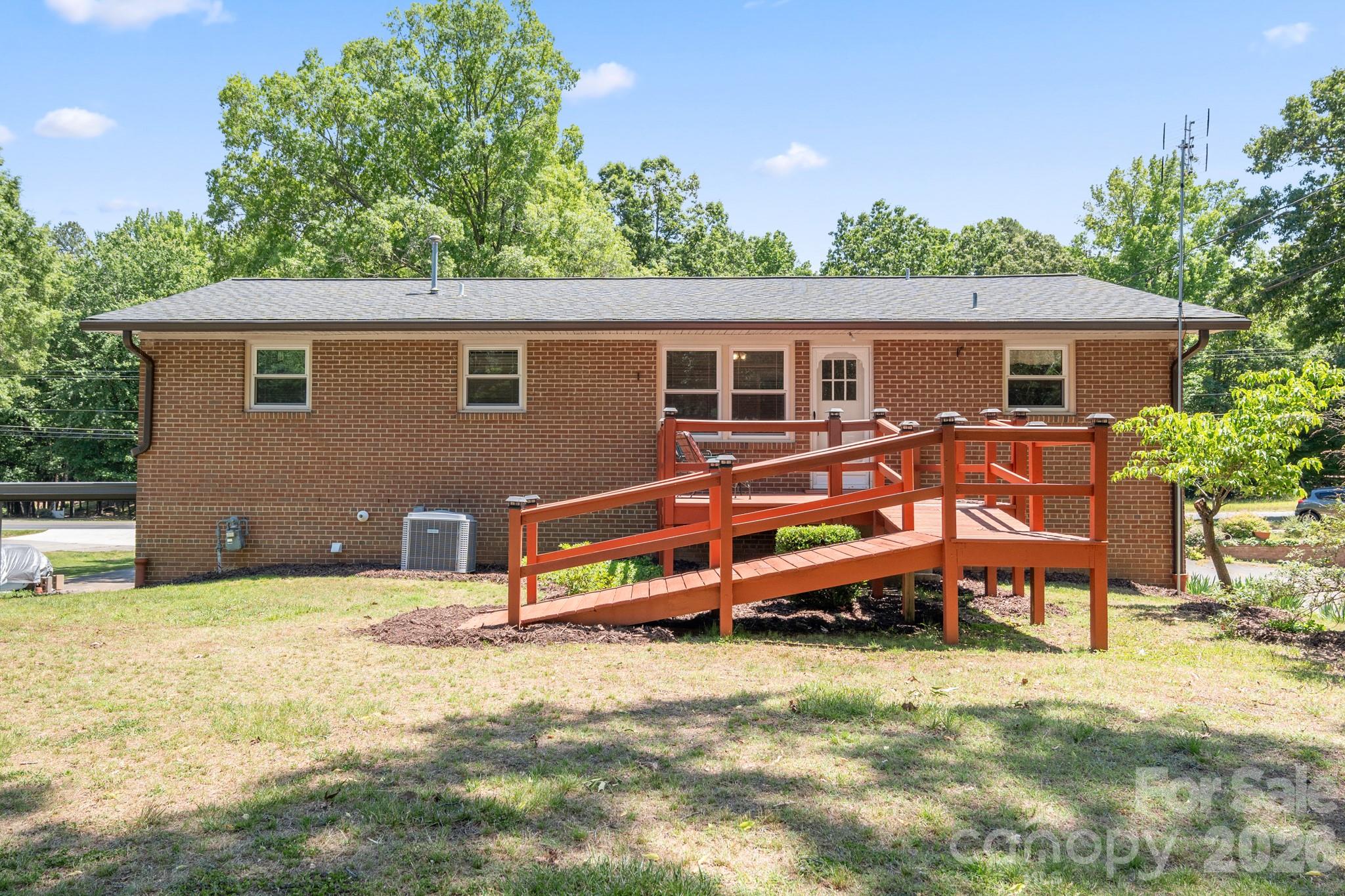 2370 Cannon Farm Road — China Grove