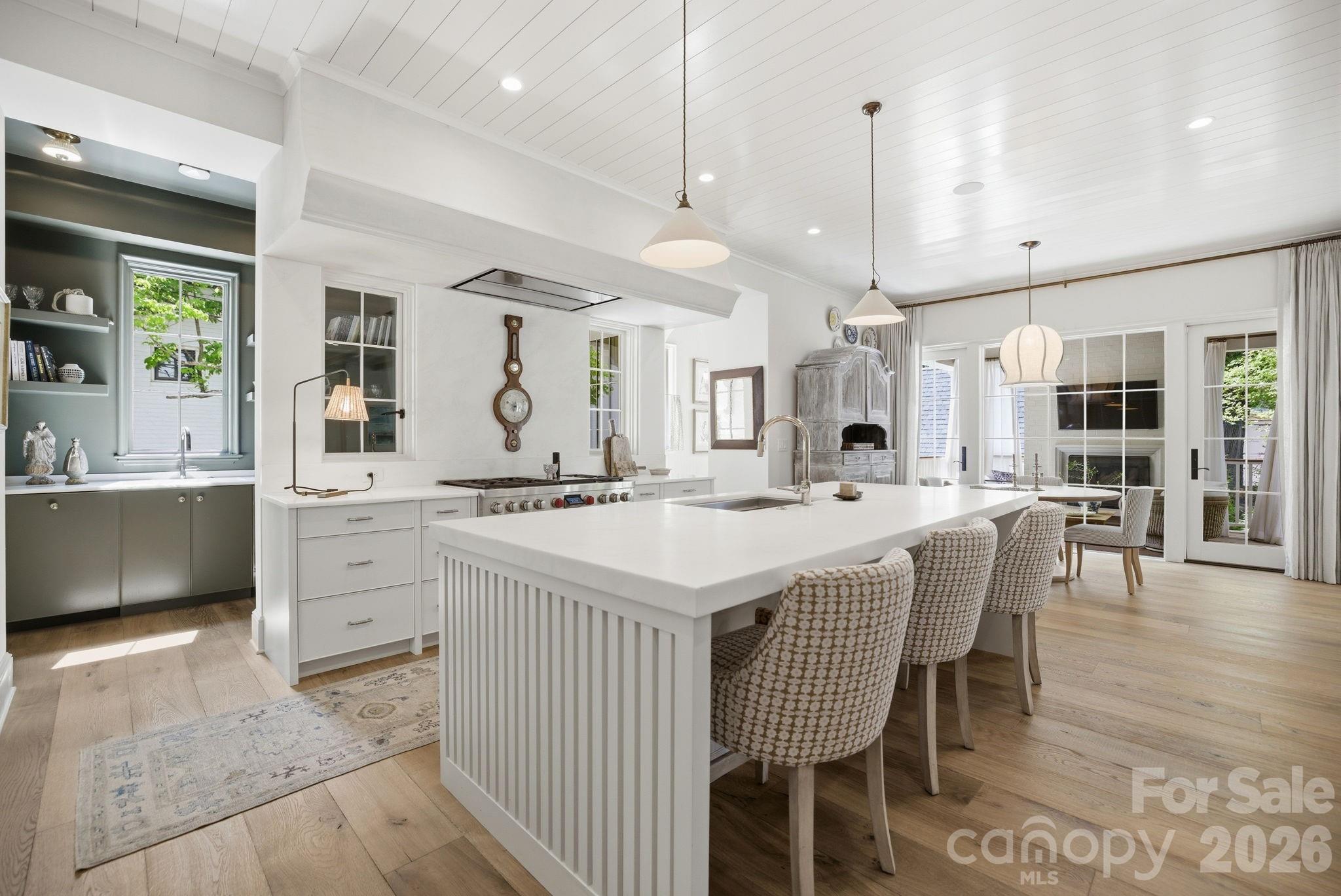 2710 Briarcliff Place — Charlotte