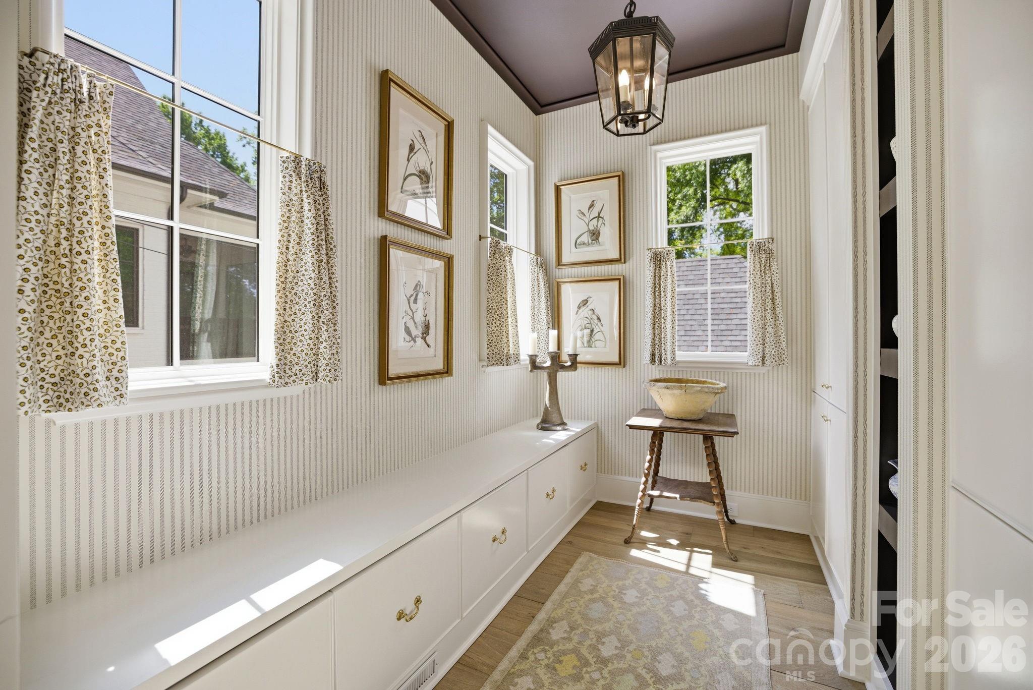 2710 Briarcliff Place — Charlotte