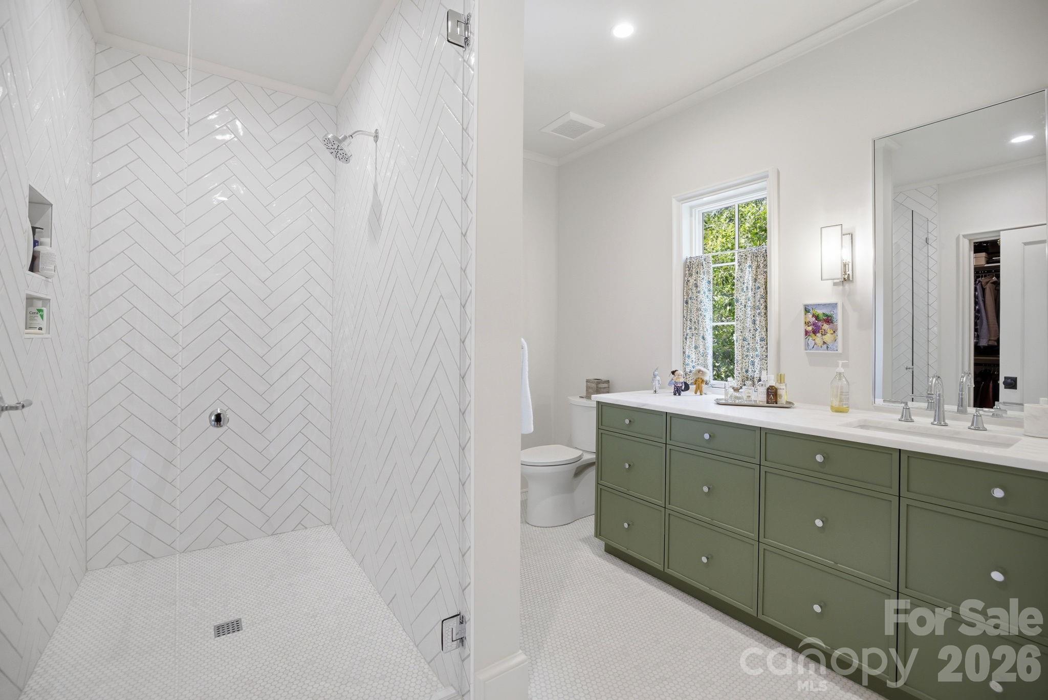 2710 Briarcliff Place — Charlotte