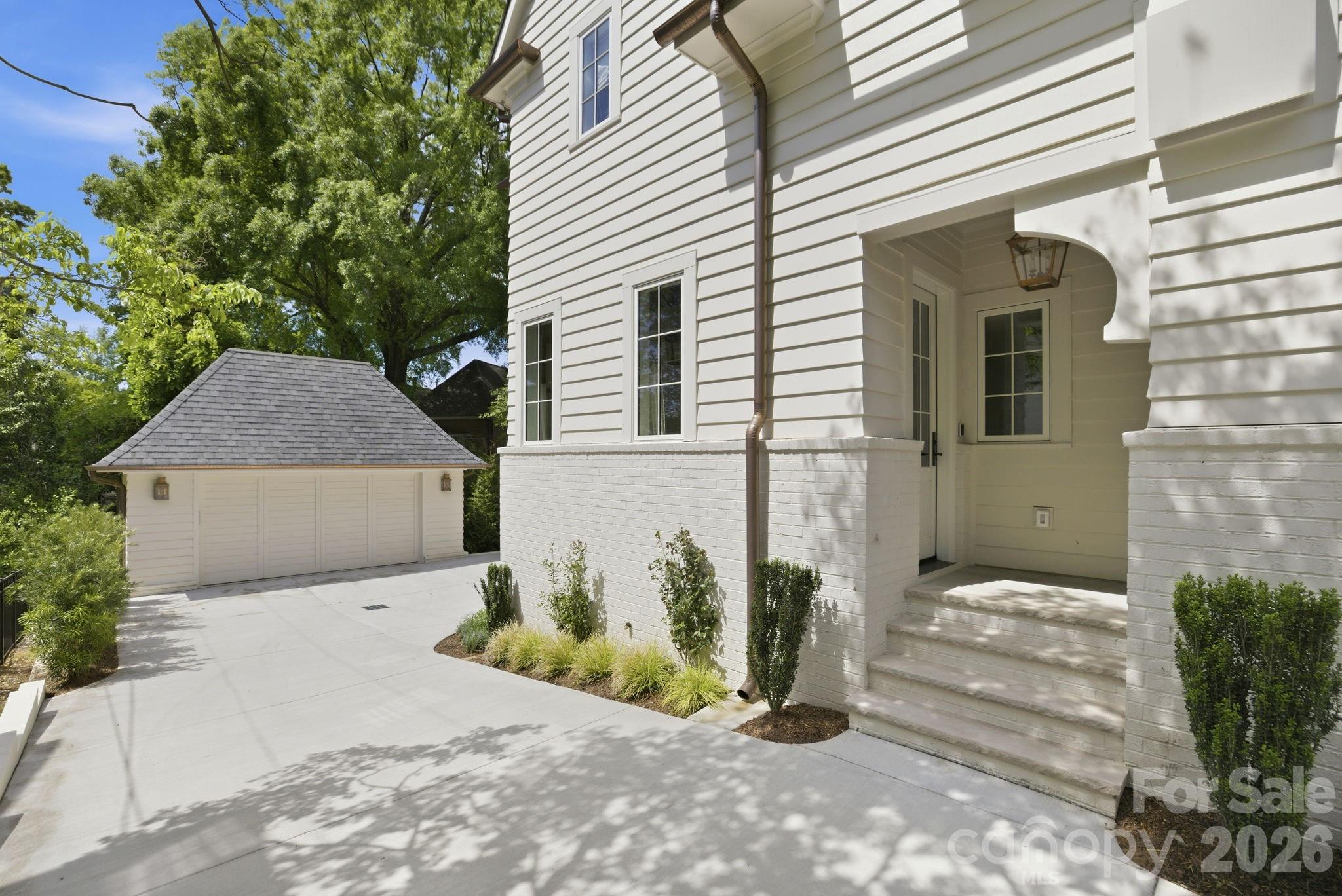 2710 Briarcliff Place — Charlotte