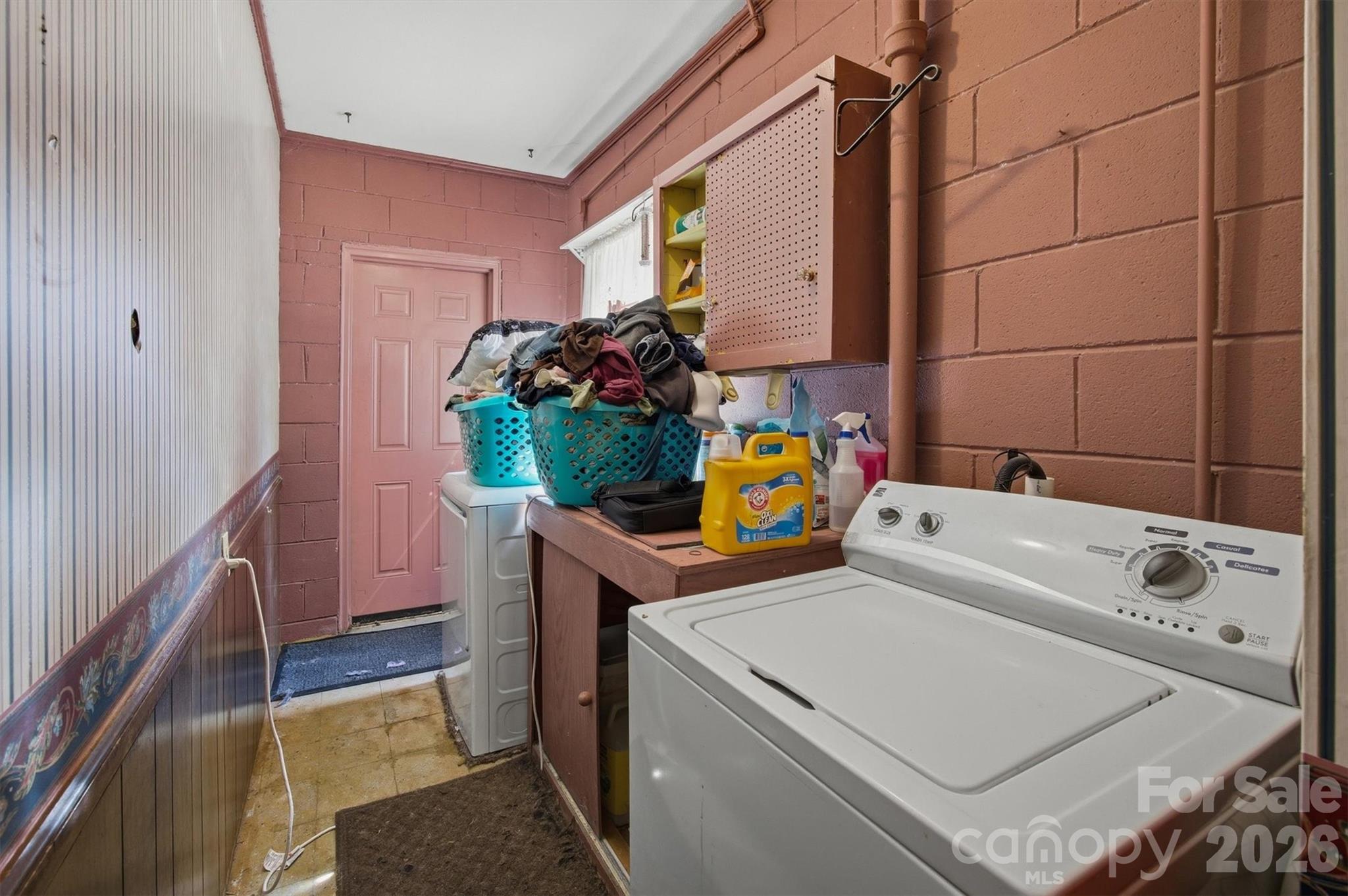 3634 Brookwood Drive — Maiden