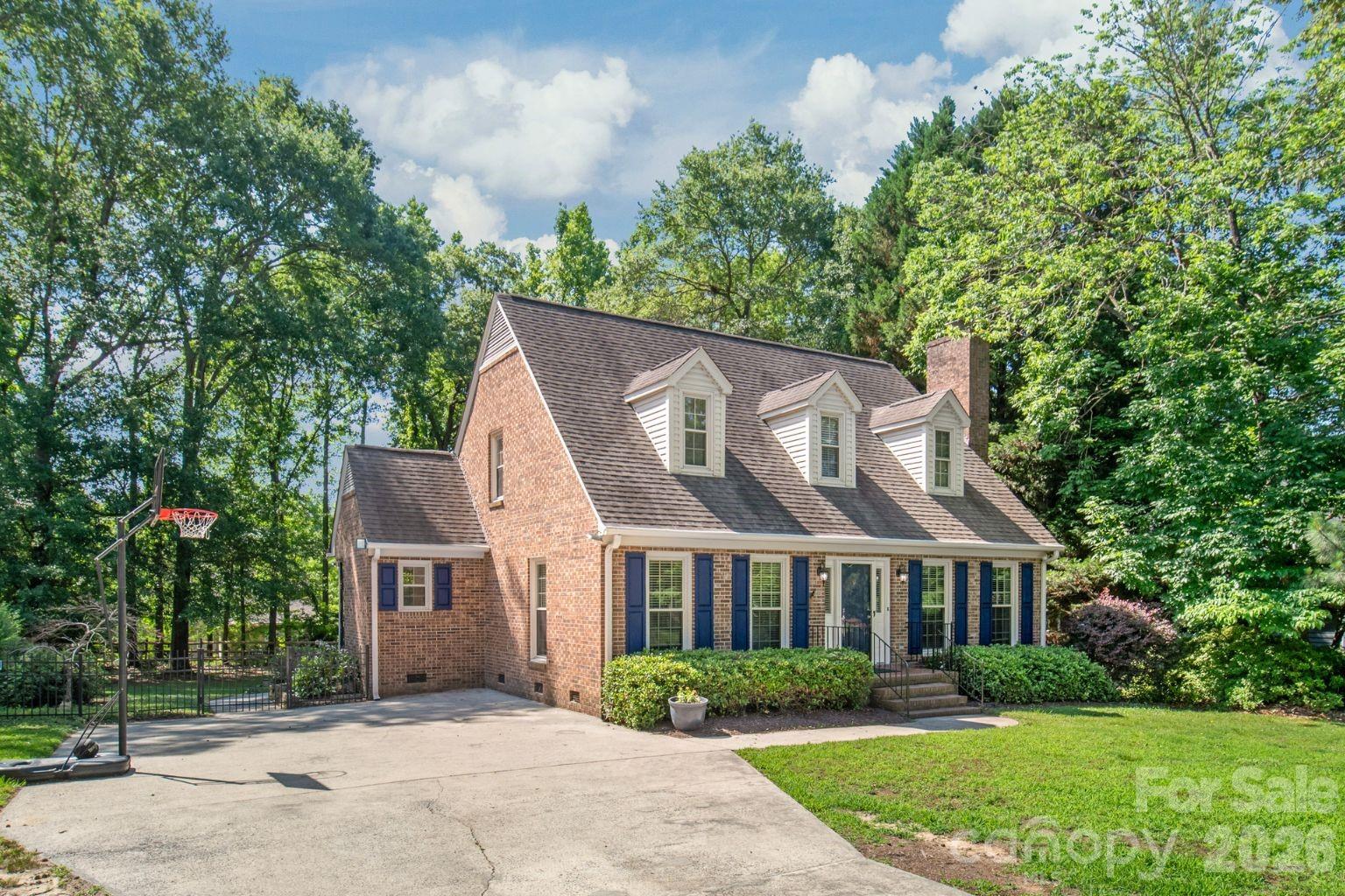 3216 Hitching Post Lane — Rock Hill