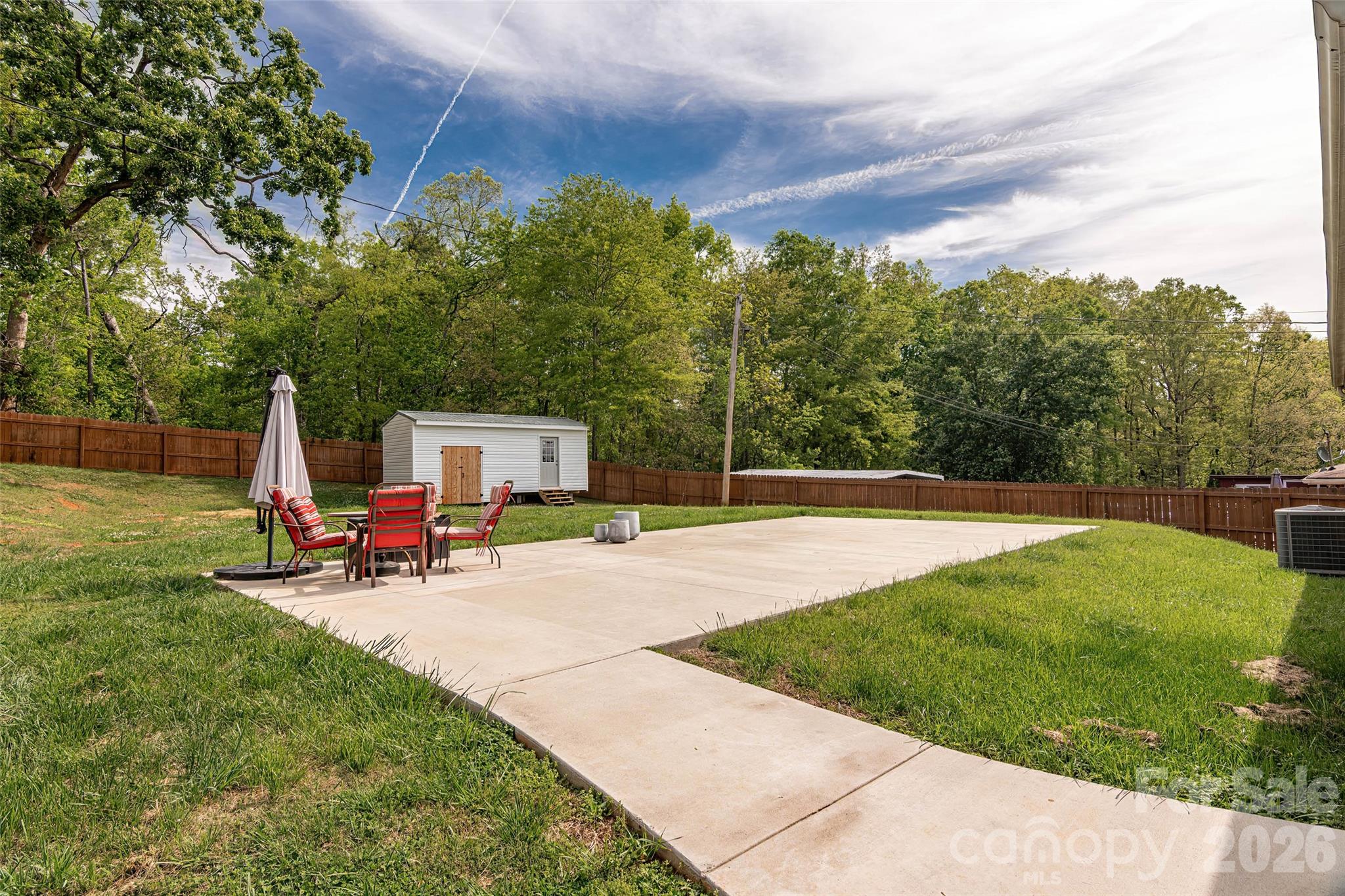 445 Old Caroleen Road — Forest City