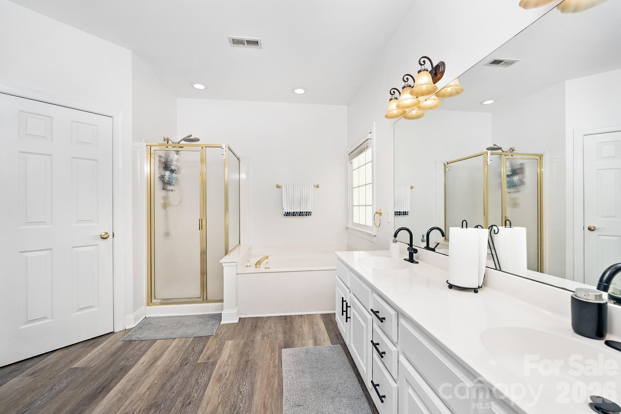 8908 Leinster Drive — Charlotte