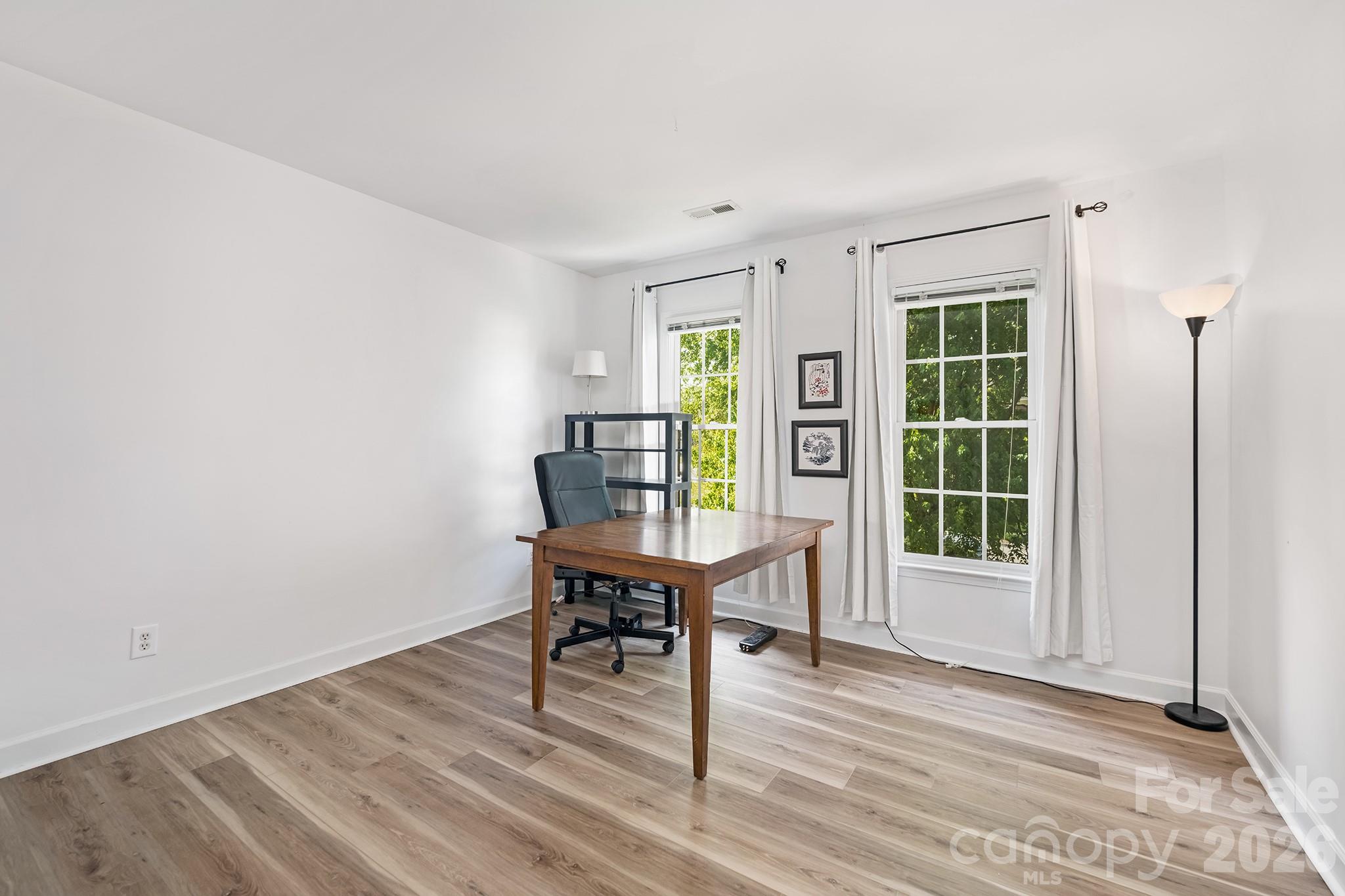 8908 Leinster Drive — Charlotte