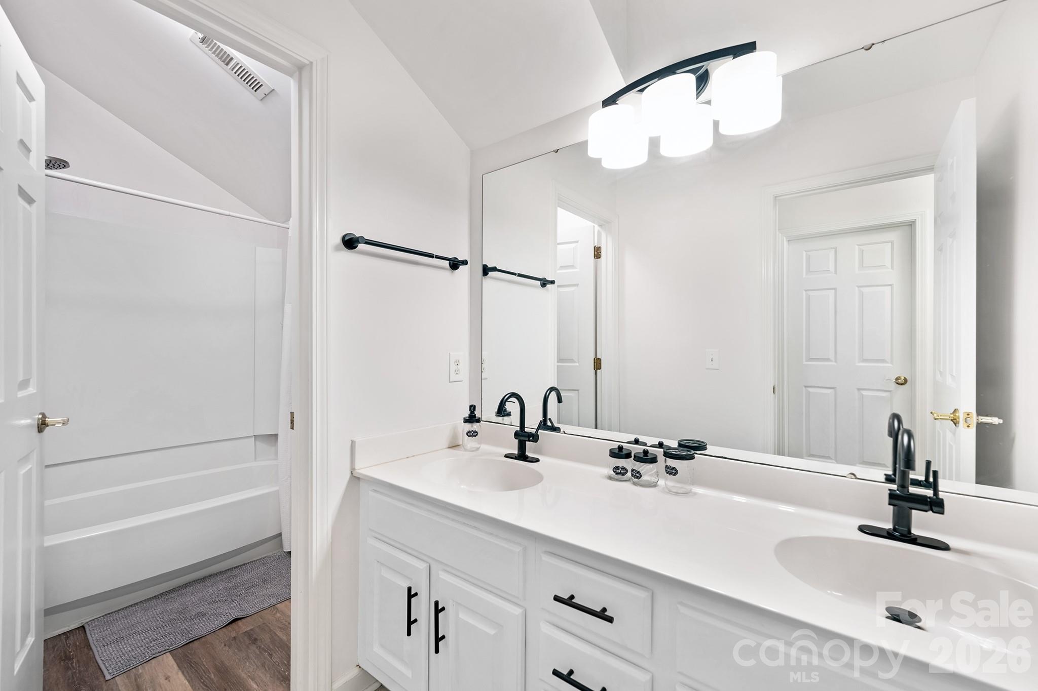 8908 Leinster Drive — Charlotte