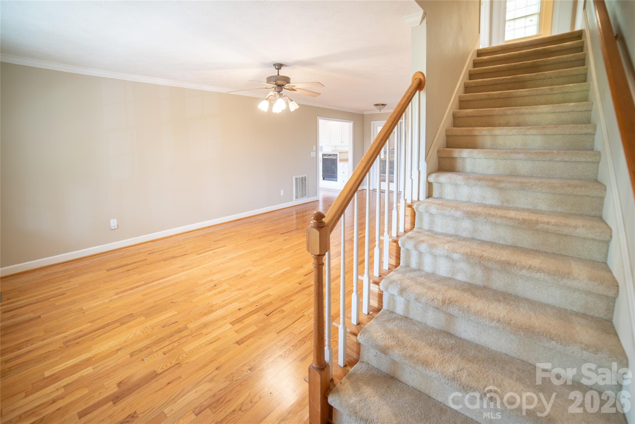 1421 Windsor Street NE — Lenoir