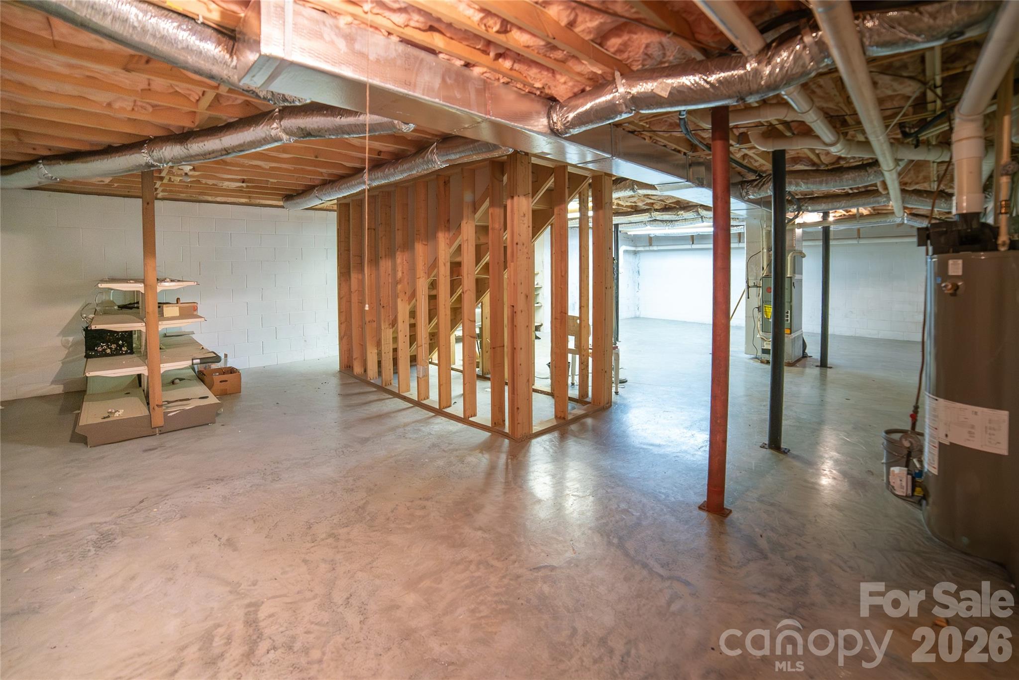 1421 Windsor Street NE — Lenoir