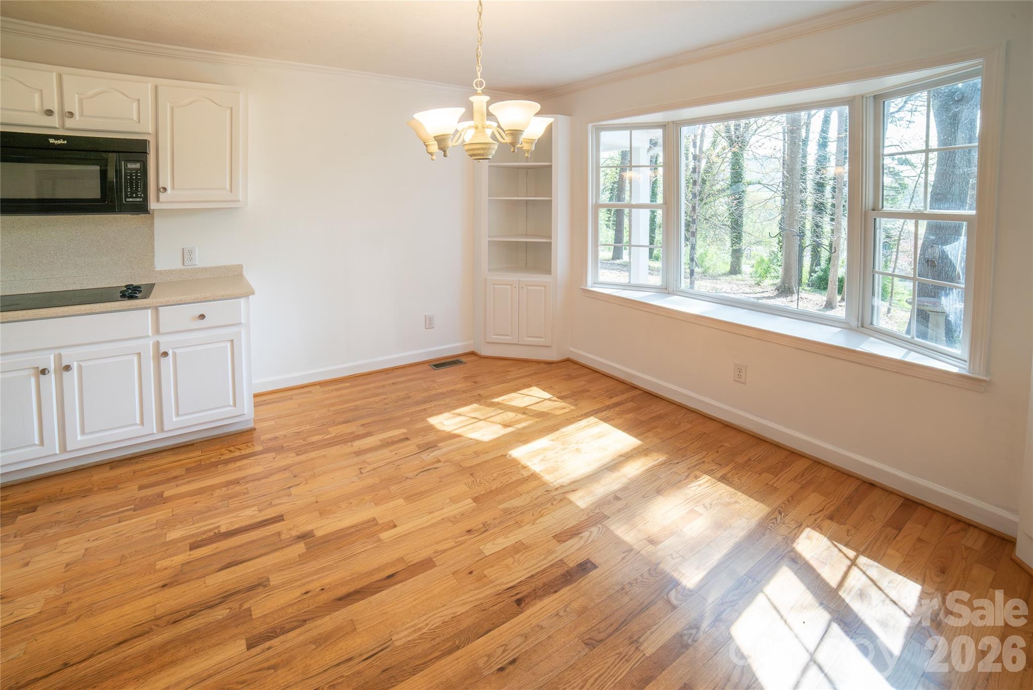 1421 Windsor Street NE — Lenoir