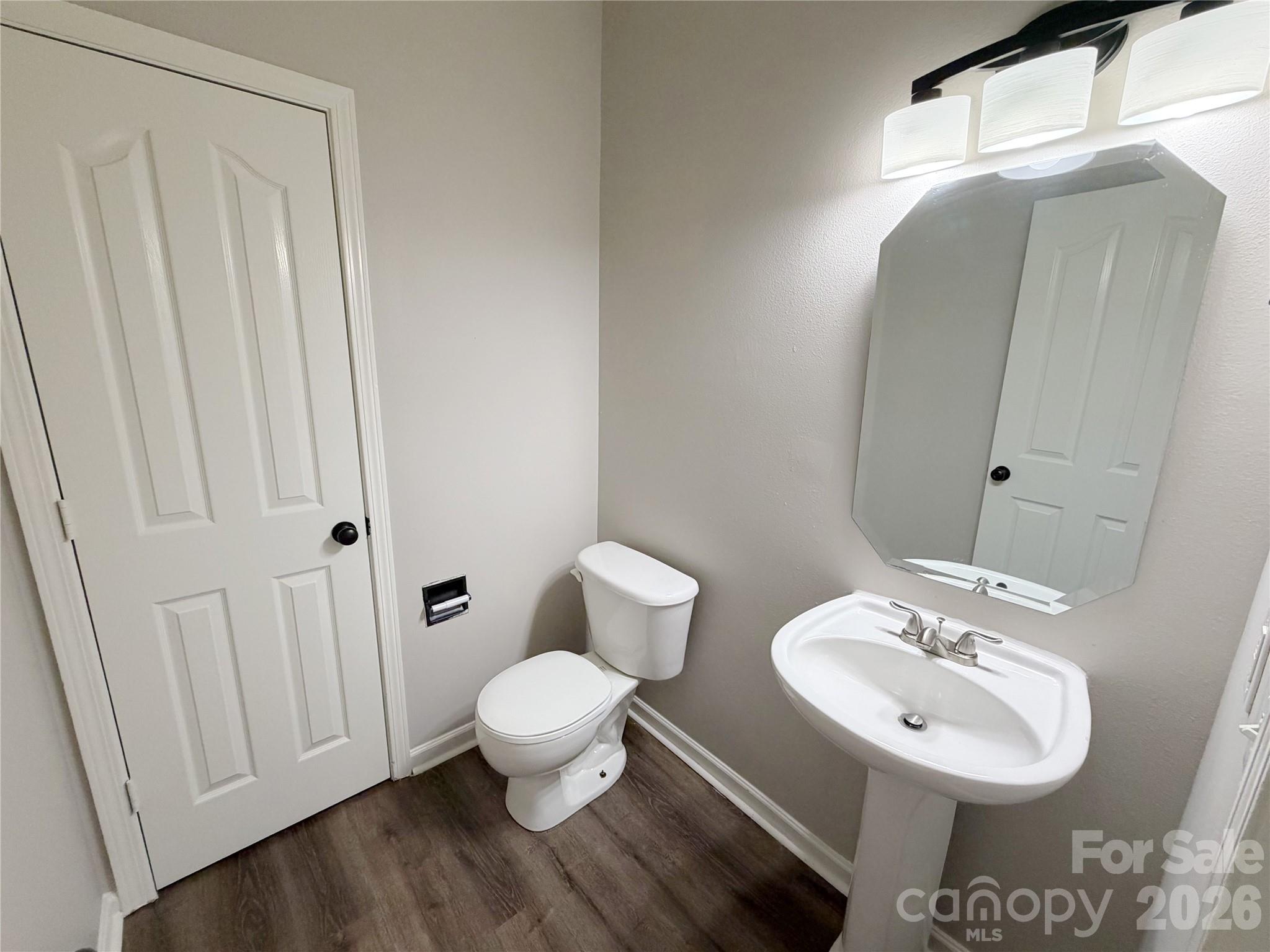 17224 Cambridge Woods Court — Charlotte