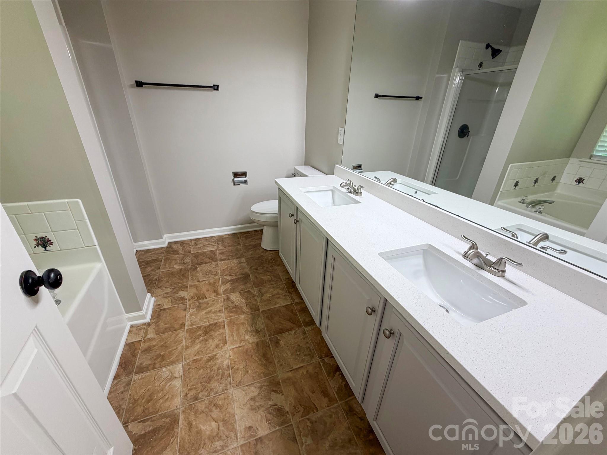 17224 Cambridge Woods Court — Charlotte