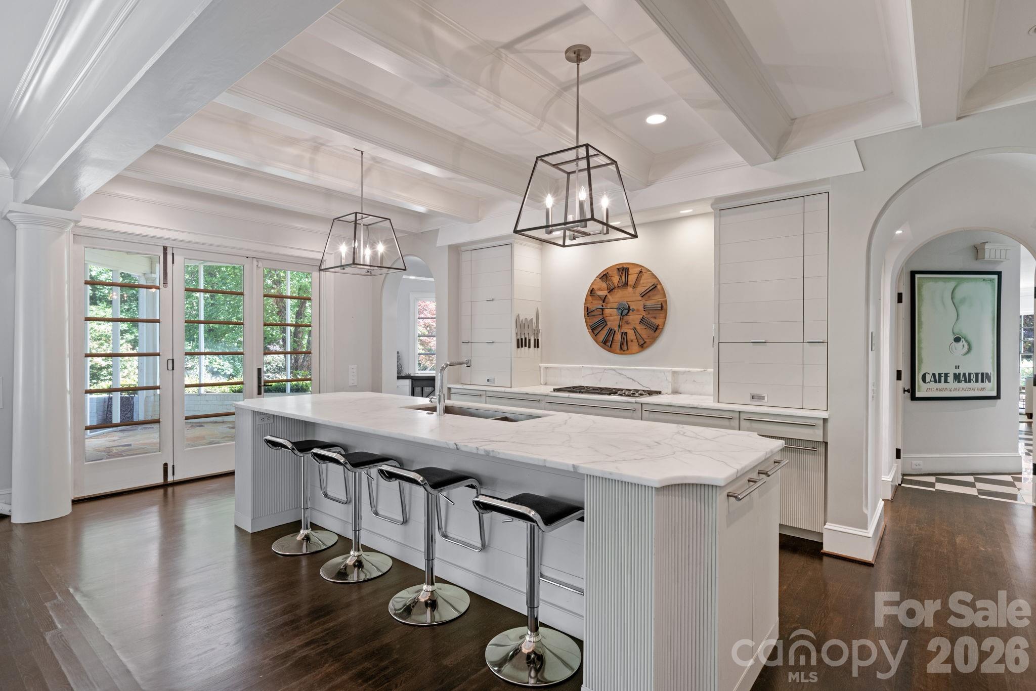 3135 Loma Lane — Charlotte