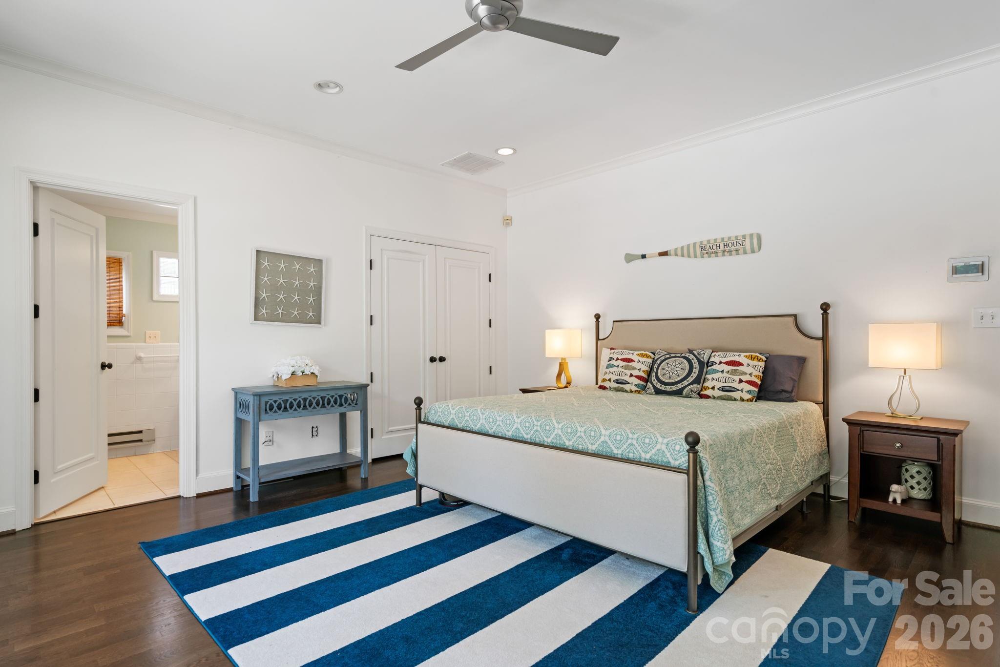 3135 Loma Lane — Charlotte