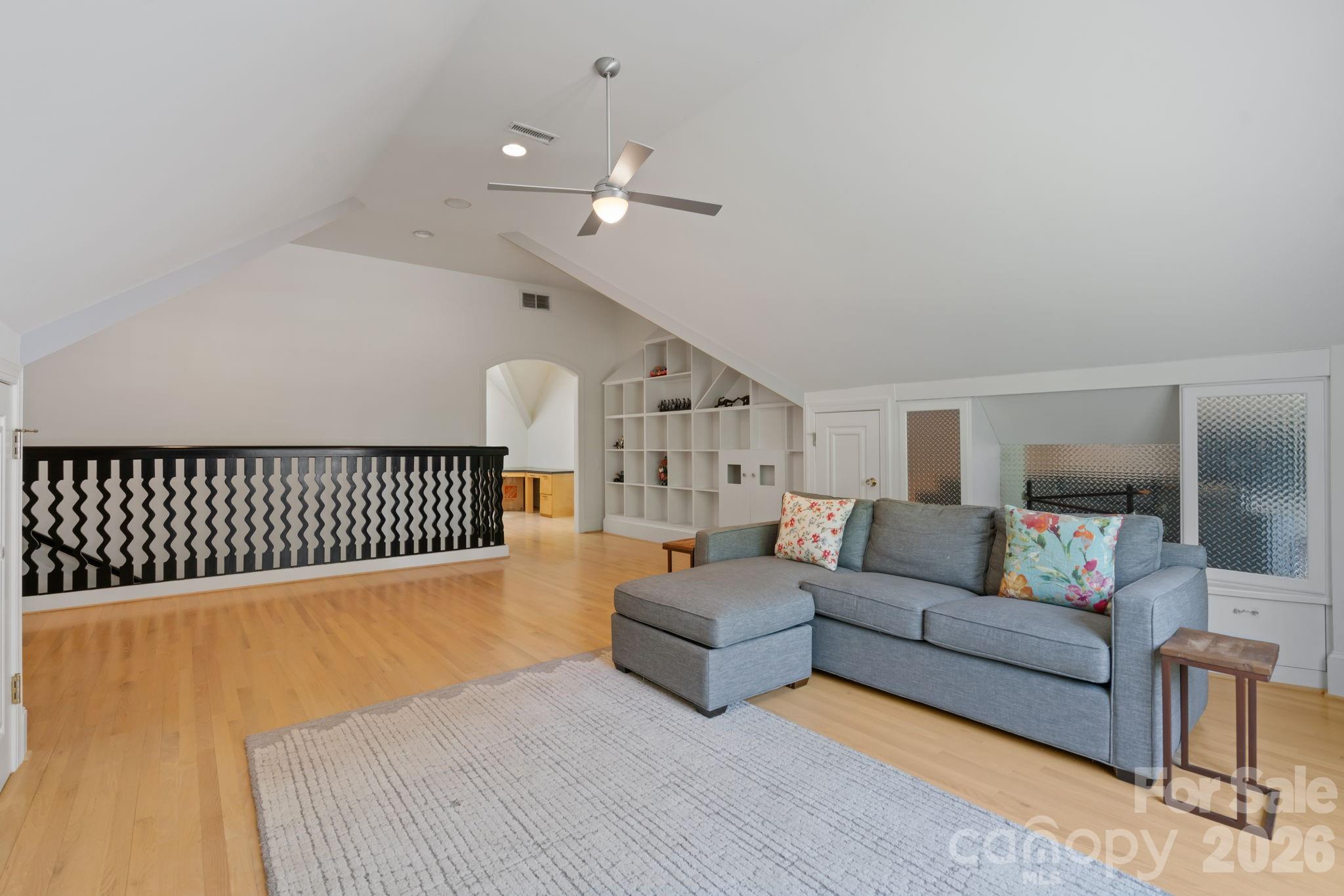 3135 Loma Lane — Charlotte